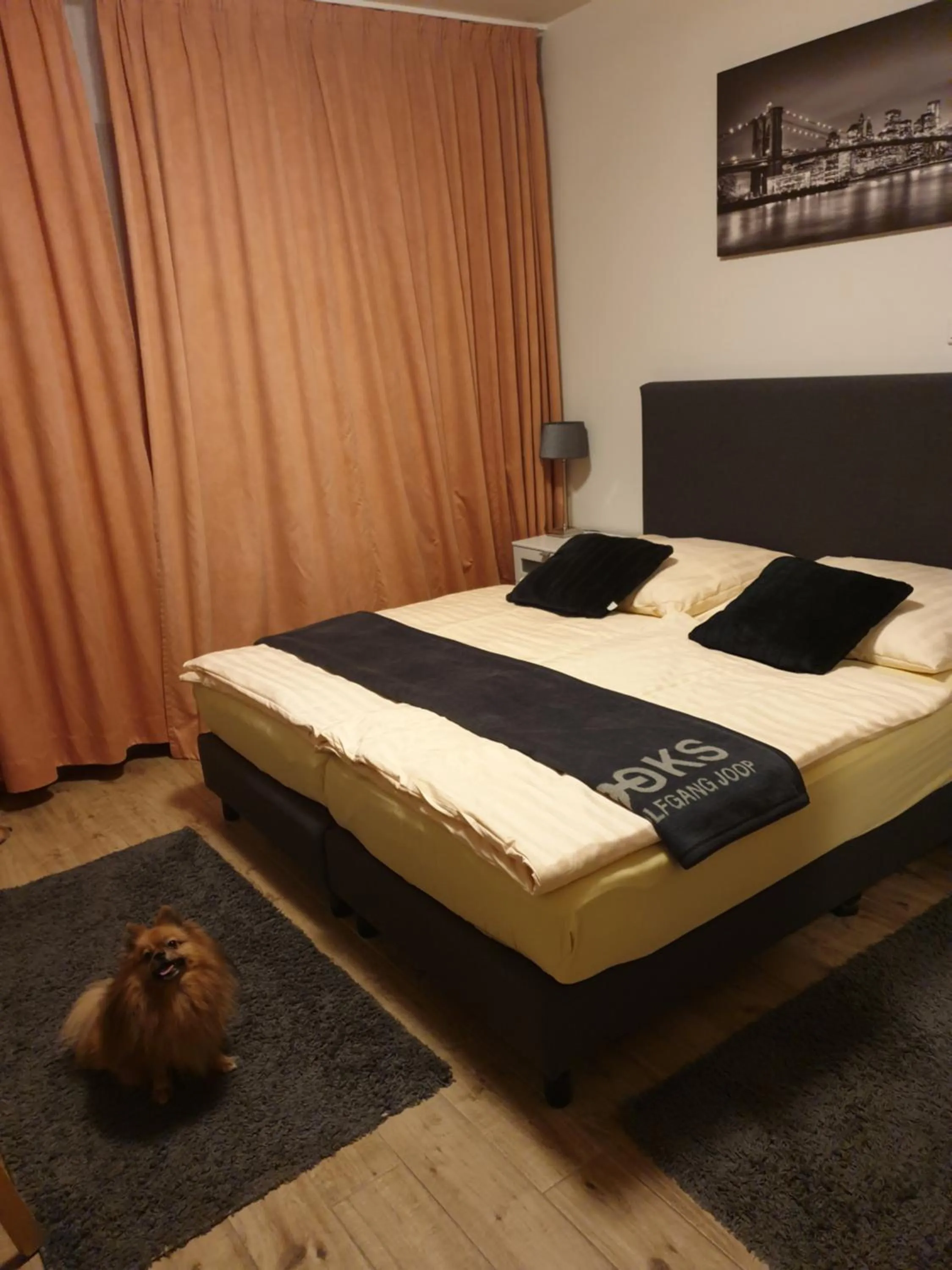 Bed in Hotel Eigelstein