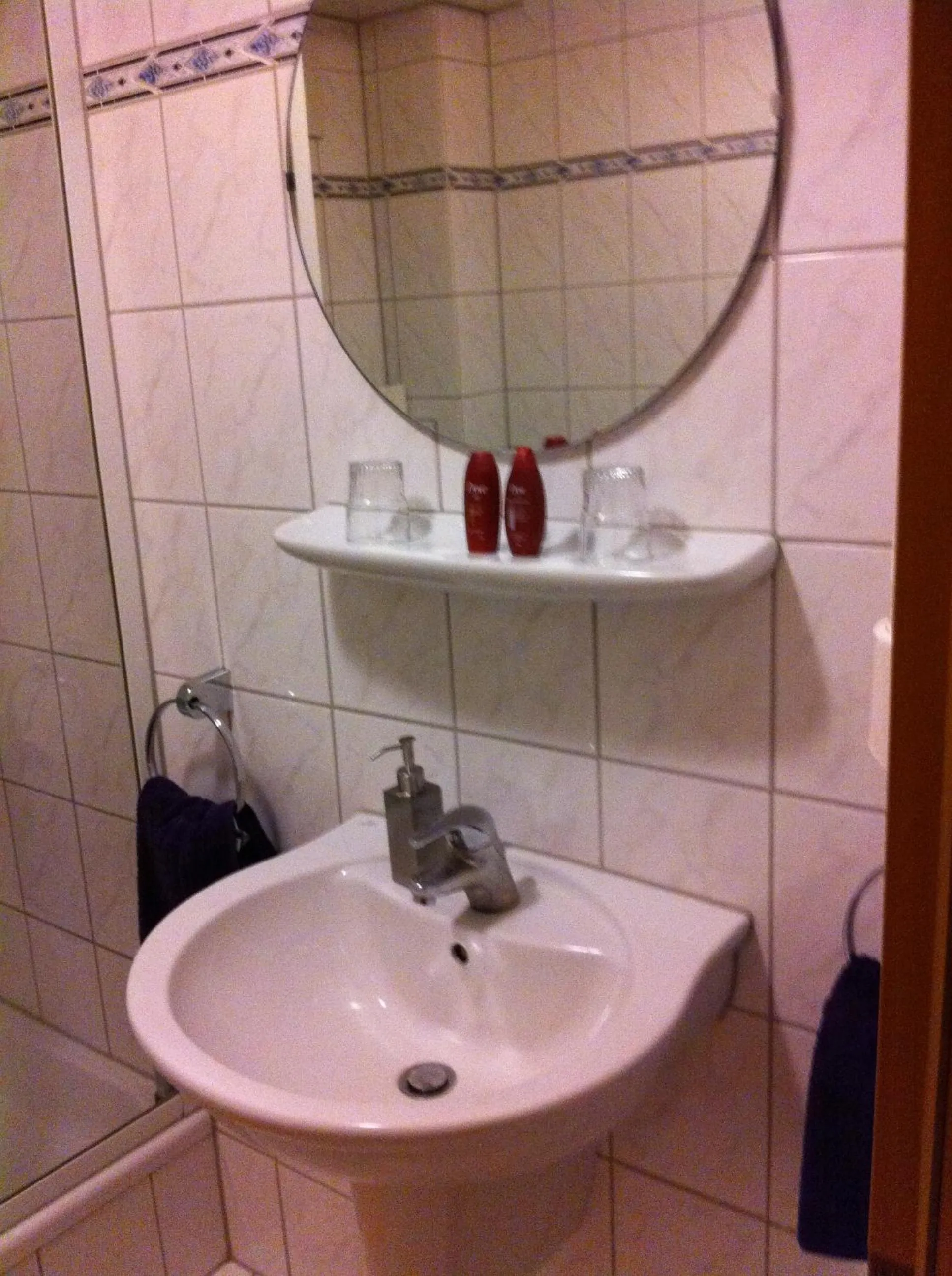 Bathroom in Hotel Eigelstein