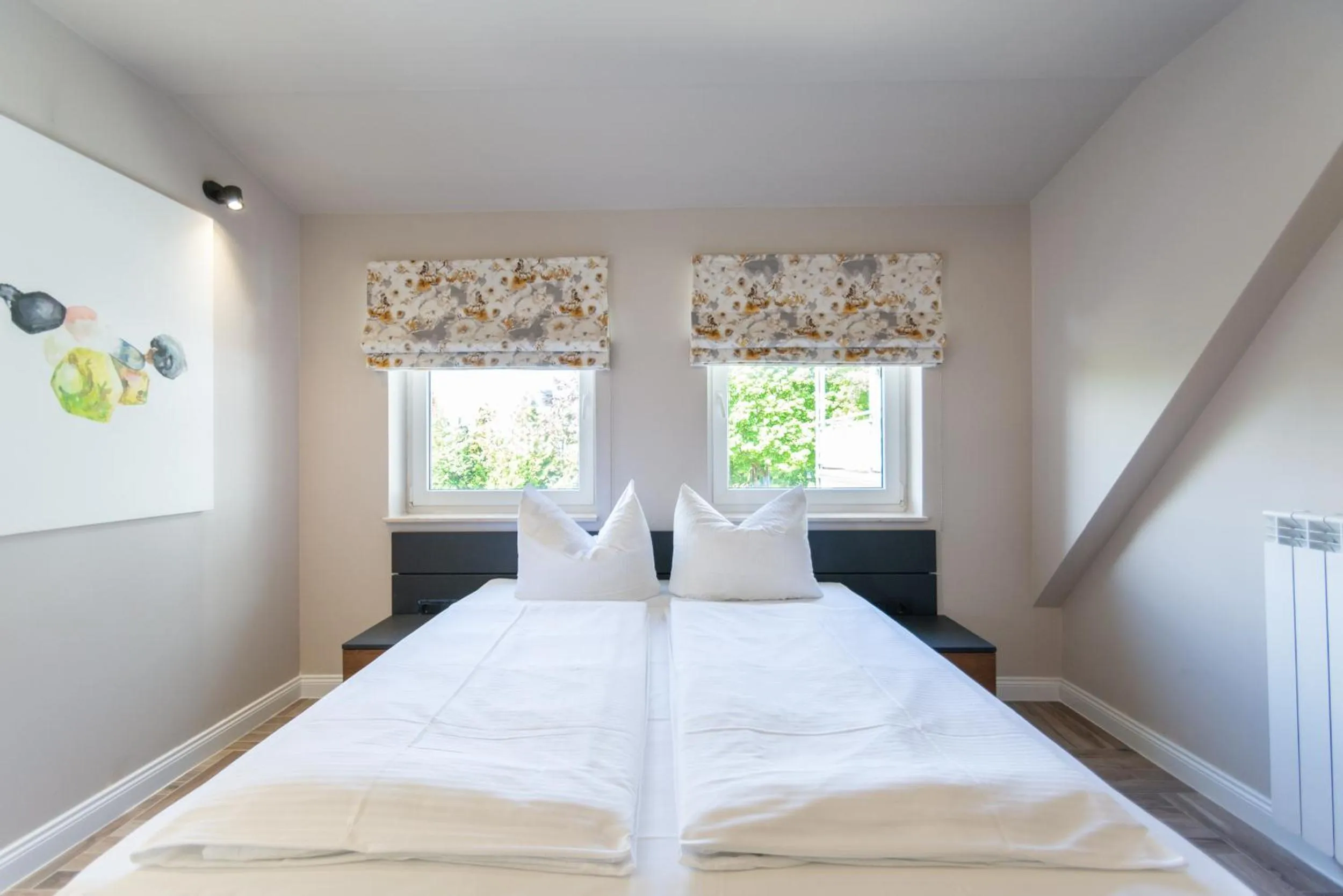 Bed in 2H Horizon Hotel