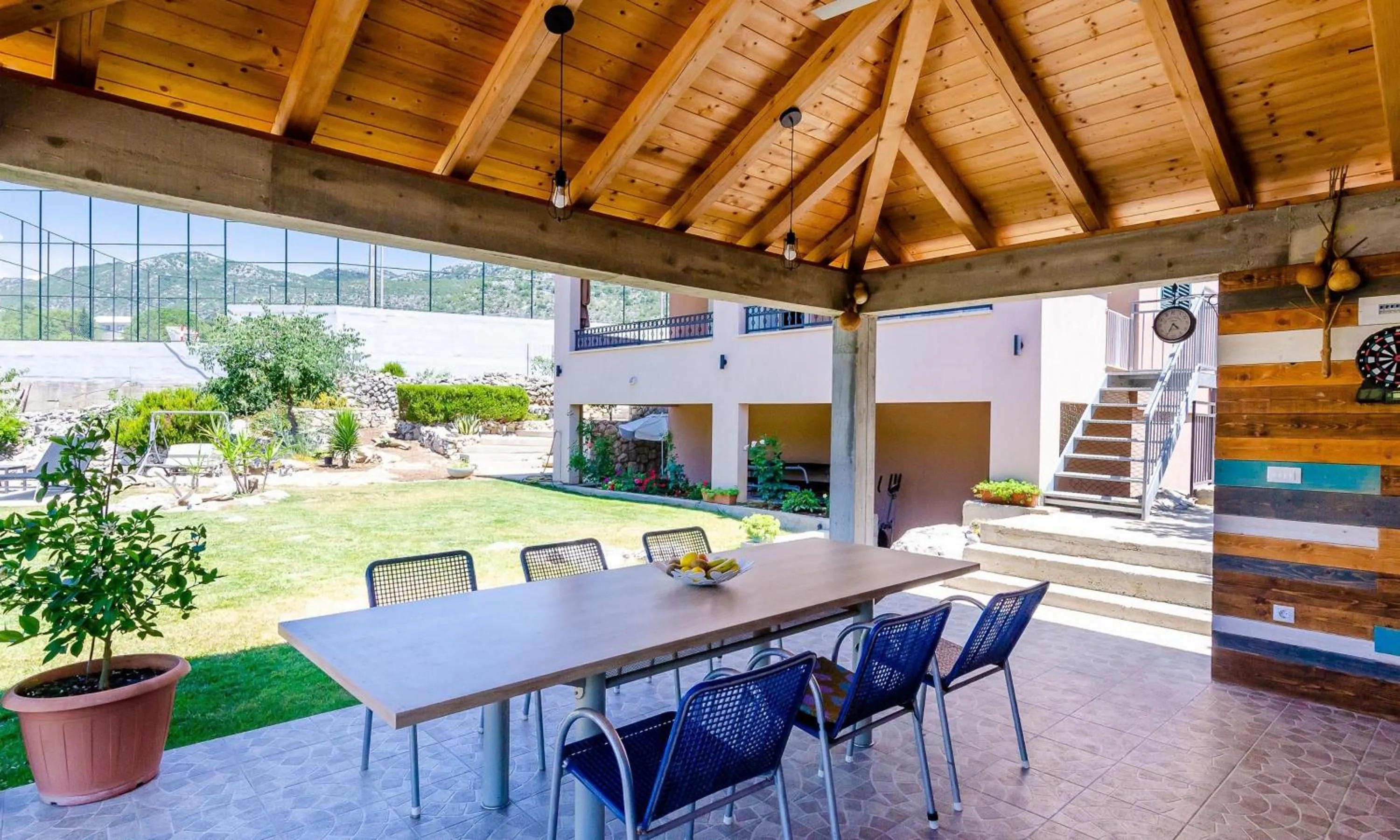 Dining area in Villa Majkovica