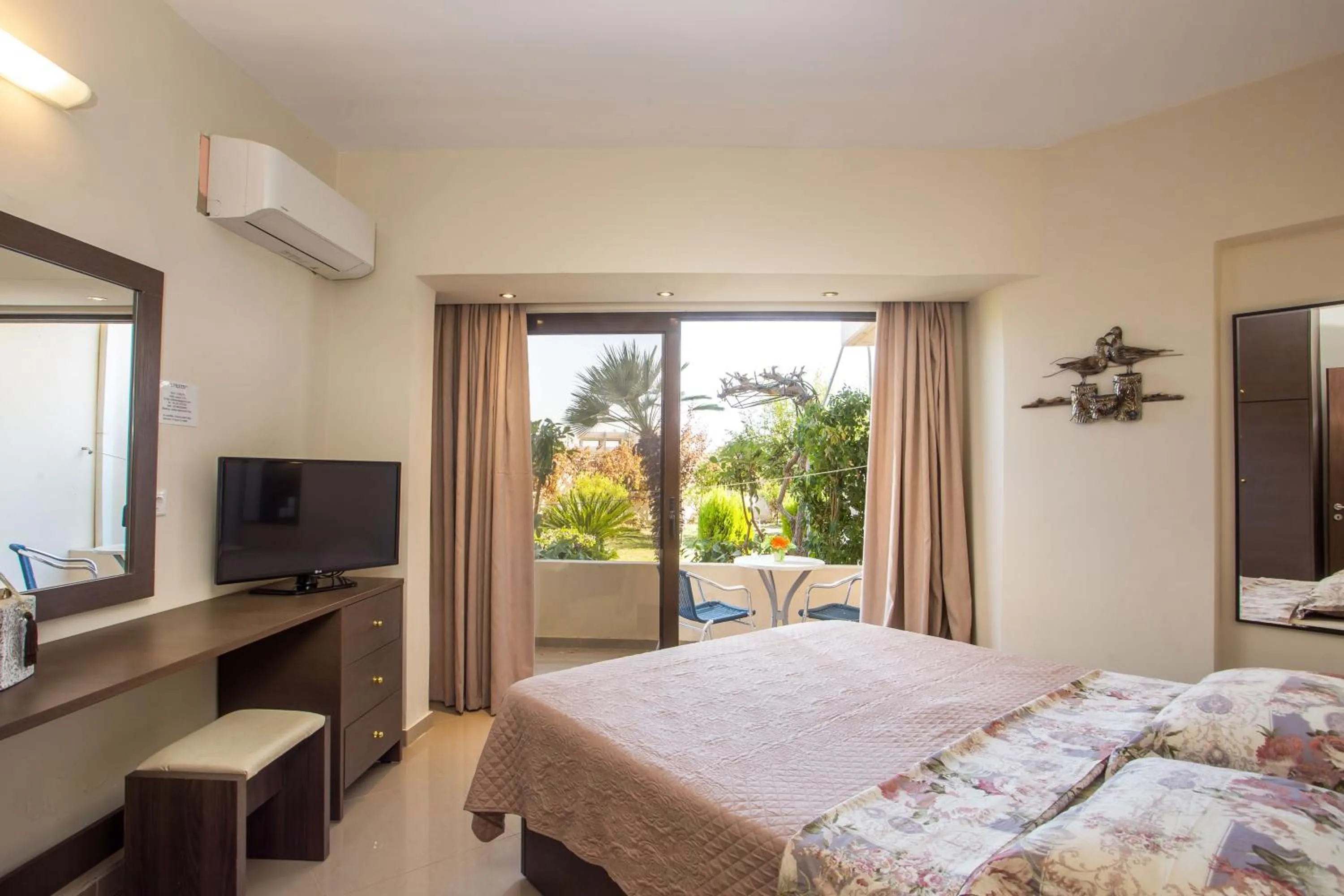 Bed in Casa Lyristis