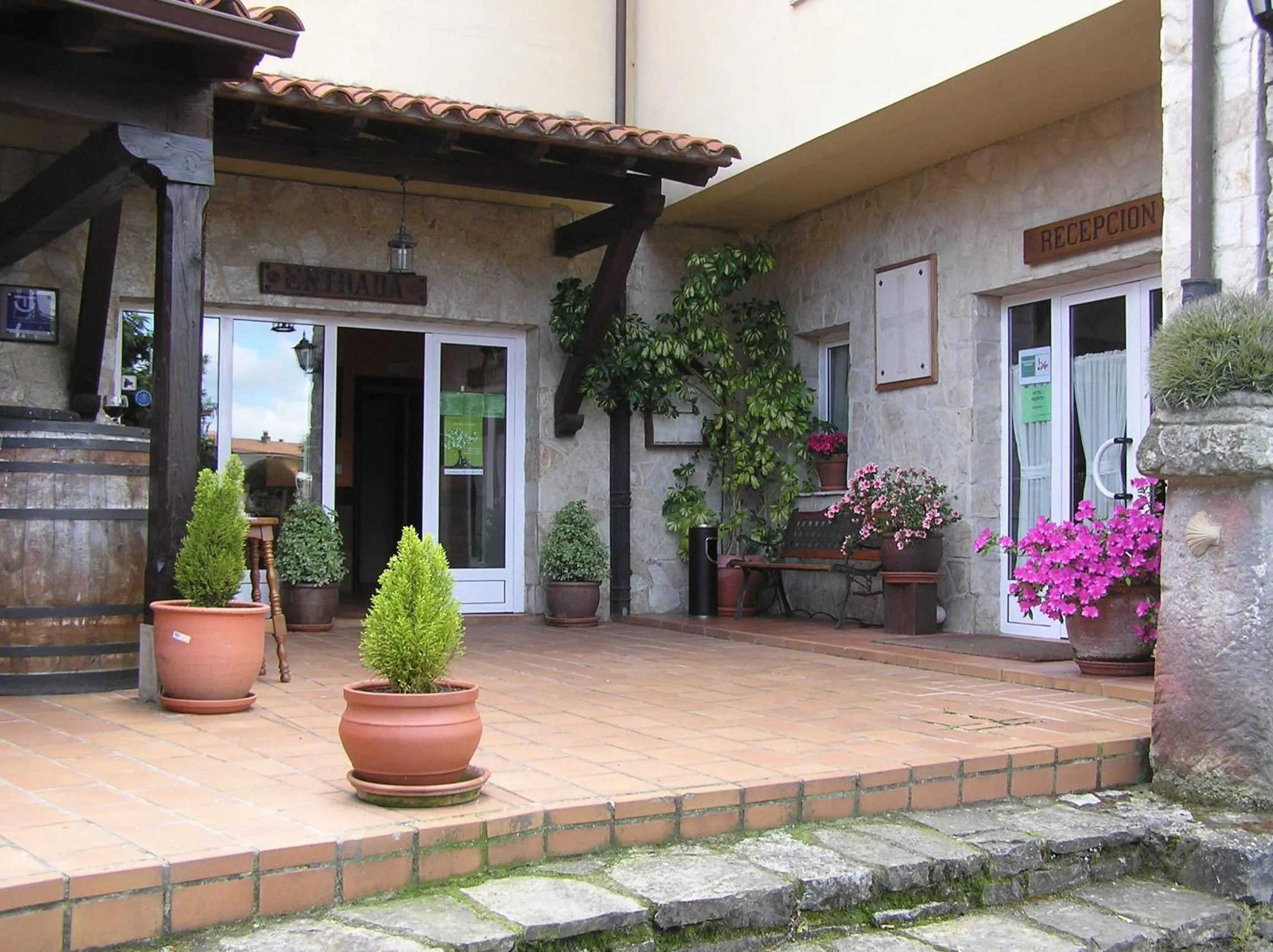 Property building in Hotel Entreviñes