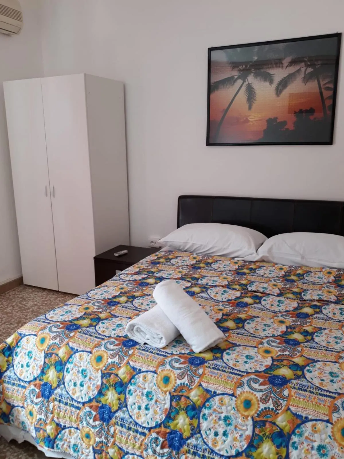 Photo of the whole room, Bed in Ca' Concordia Venice