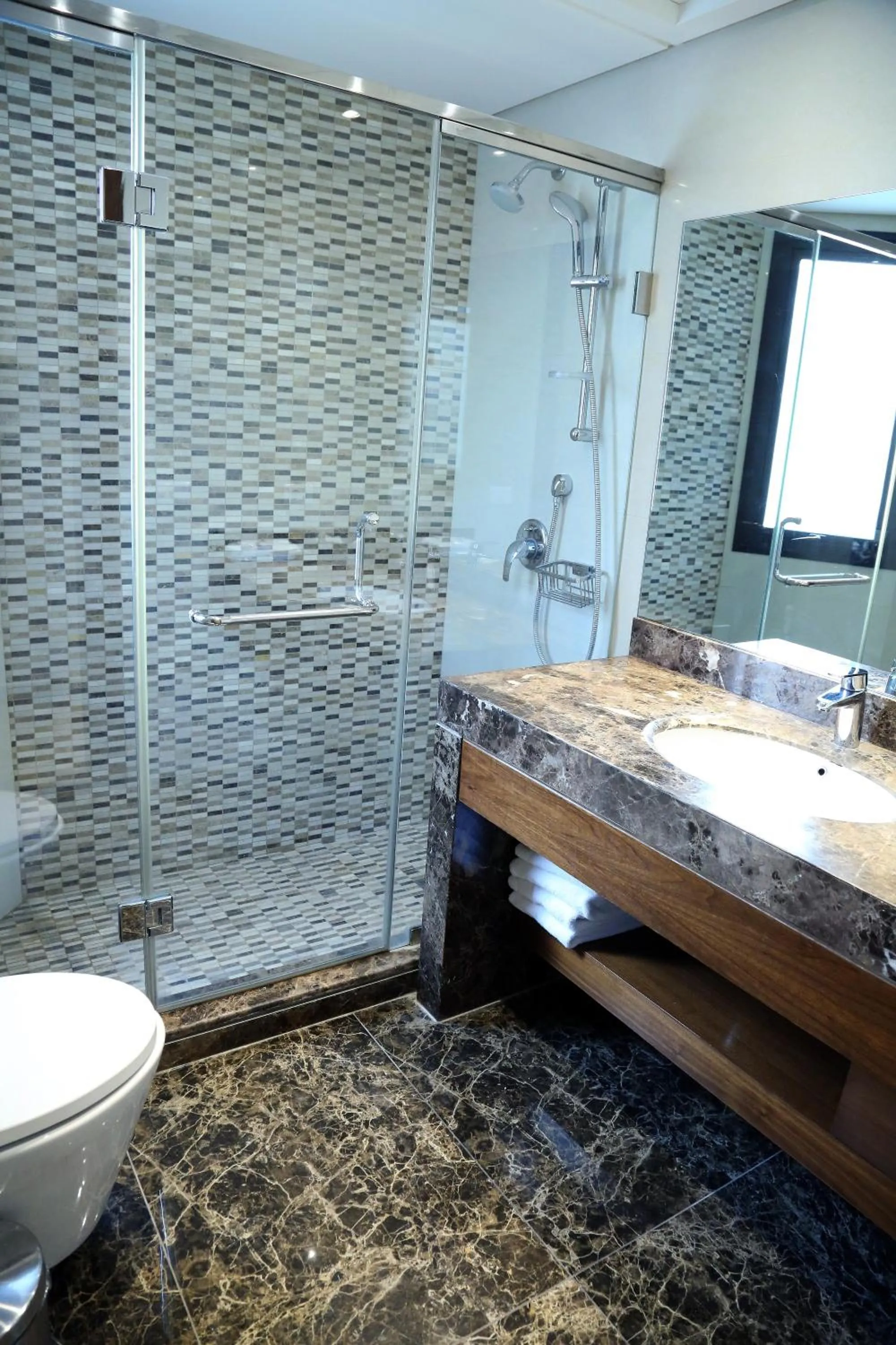 Bathroom in Verdun Suites Hotel