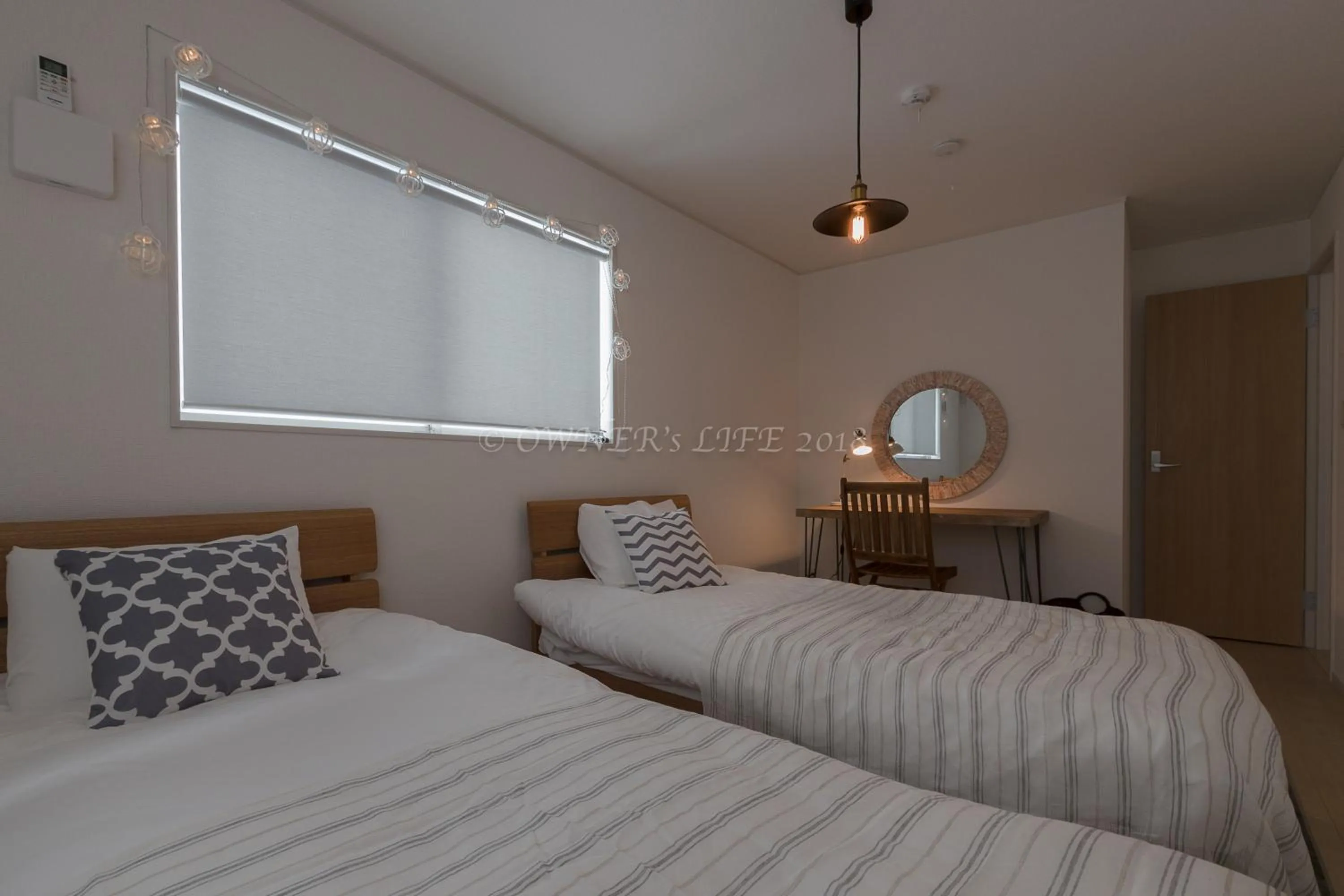 Photo of the whole room, Bed in Condominium Palace Resort Chatan II