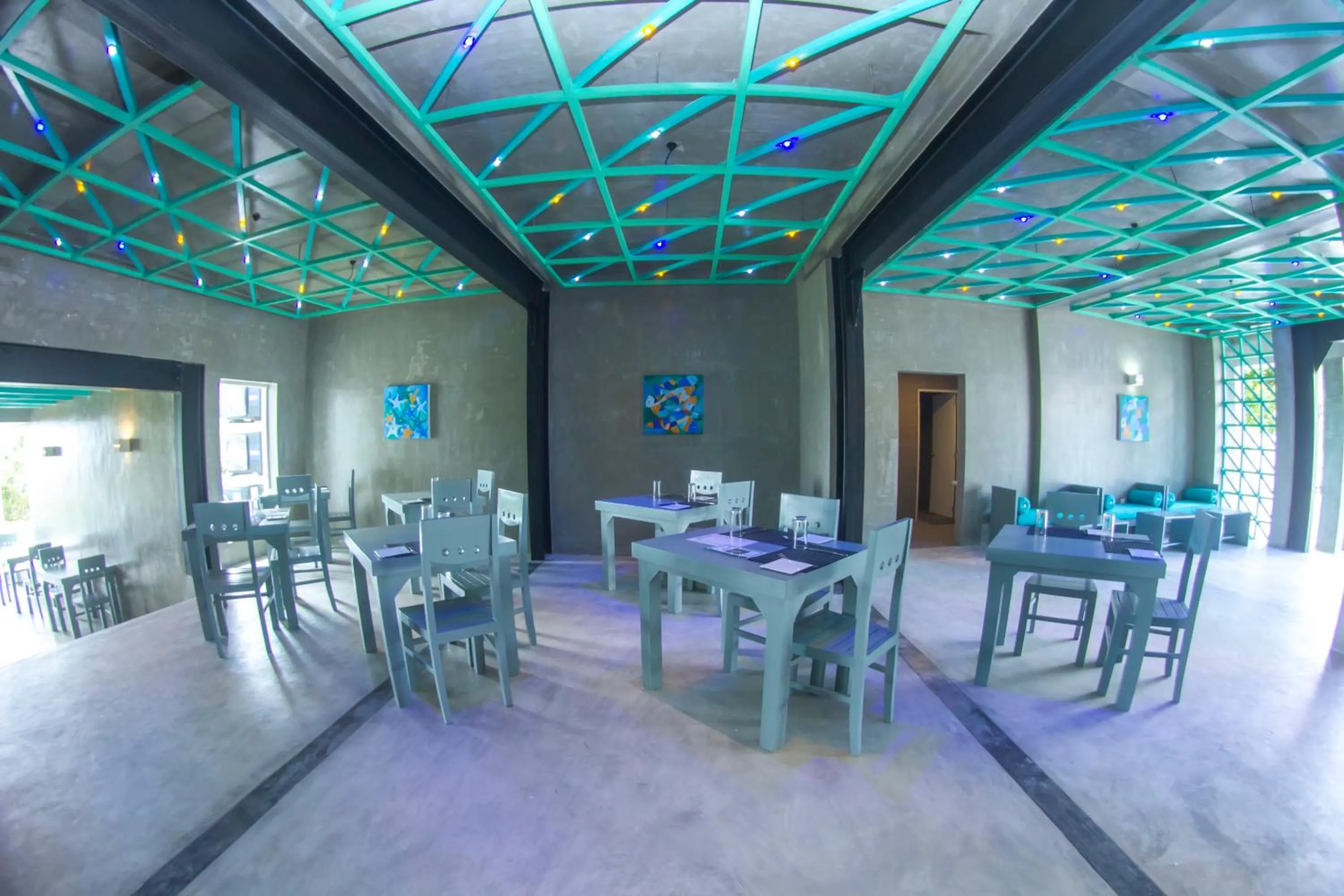 Restaurant/places to eat in Somerset Mirissa Beach