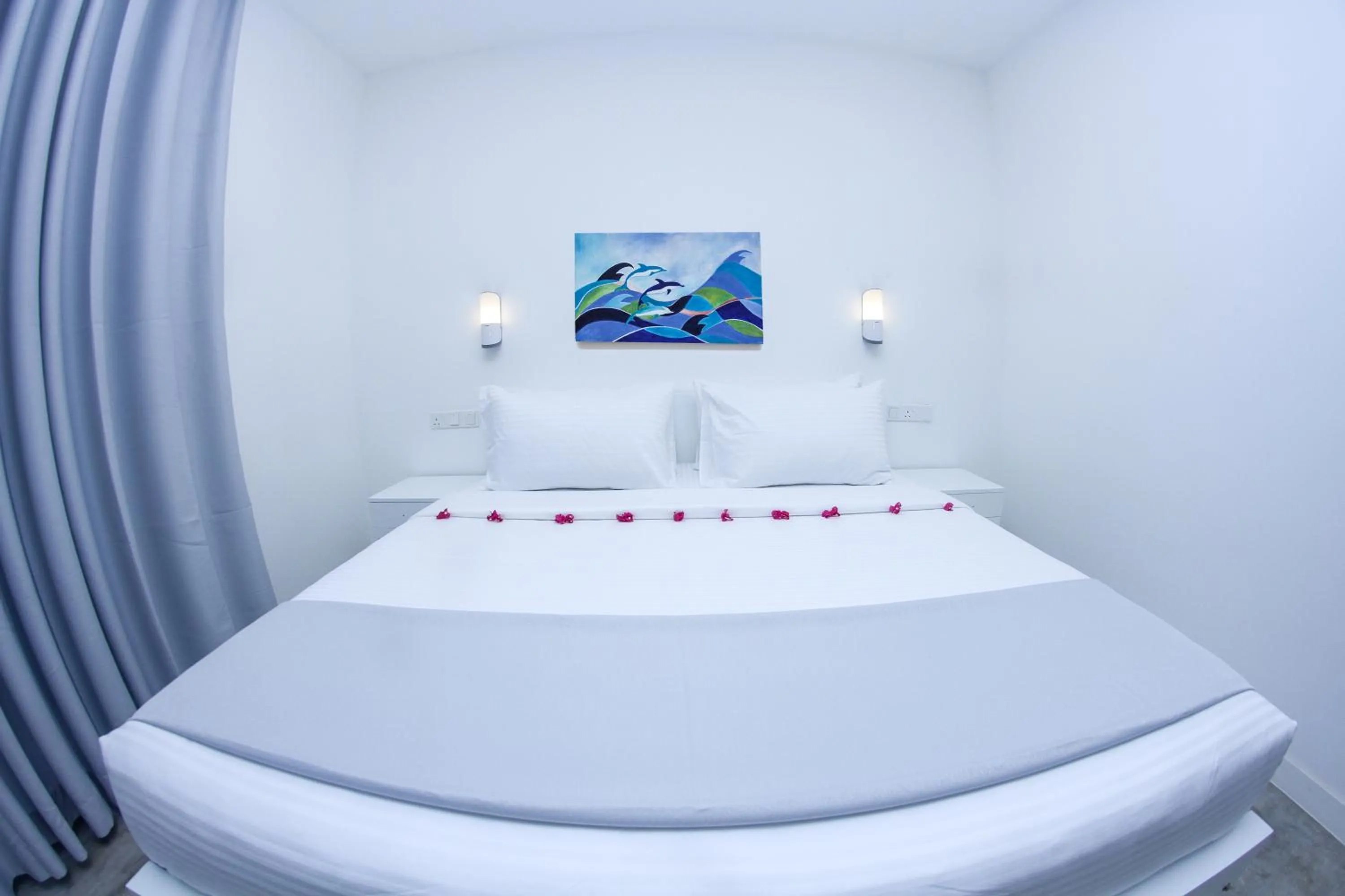 Bed in Somerset Mirissa Beach