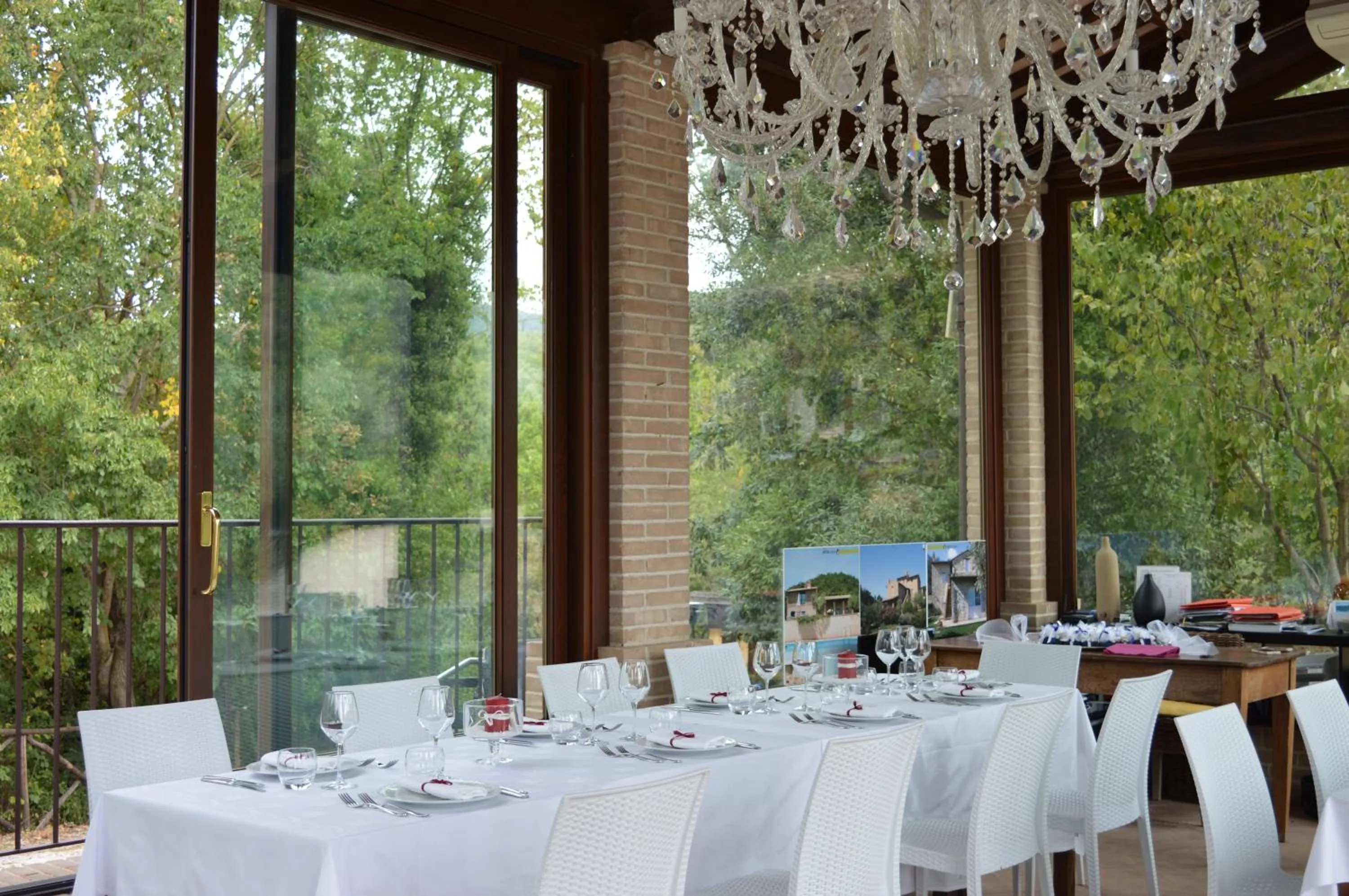 Restaurant/places to eat in Re Artù Assisi Country Lifestyle