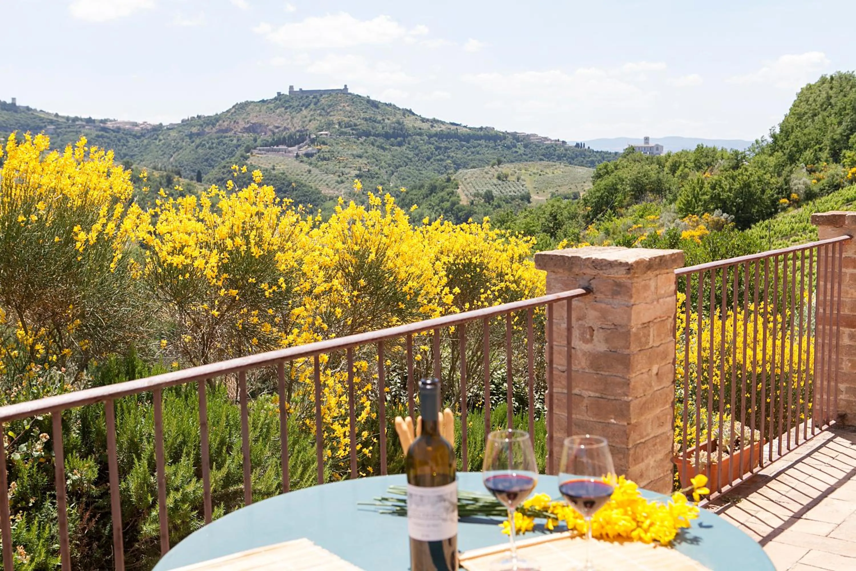 Balcony/Terrace in Re Artù Assisi Country Lifestyle