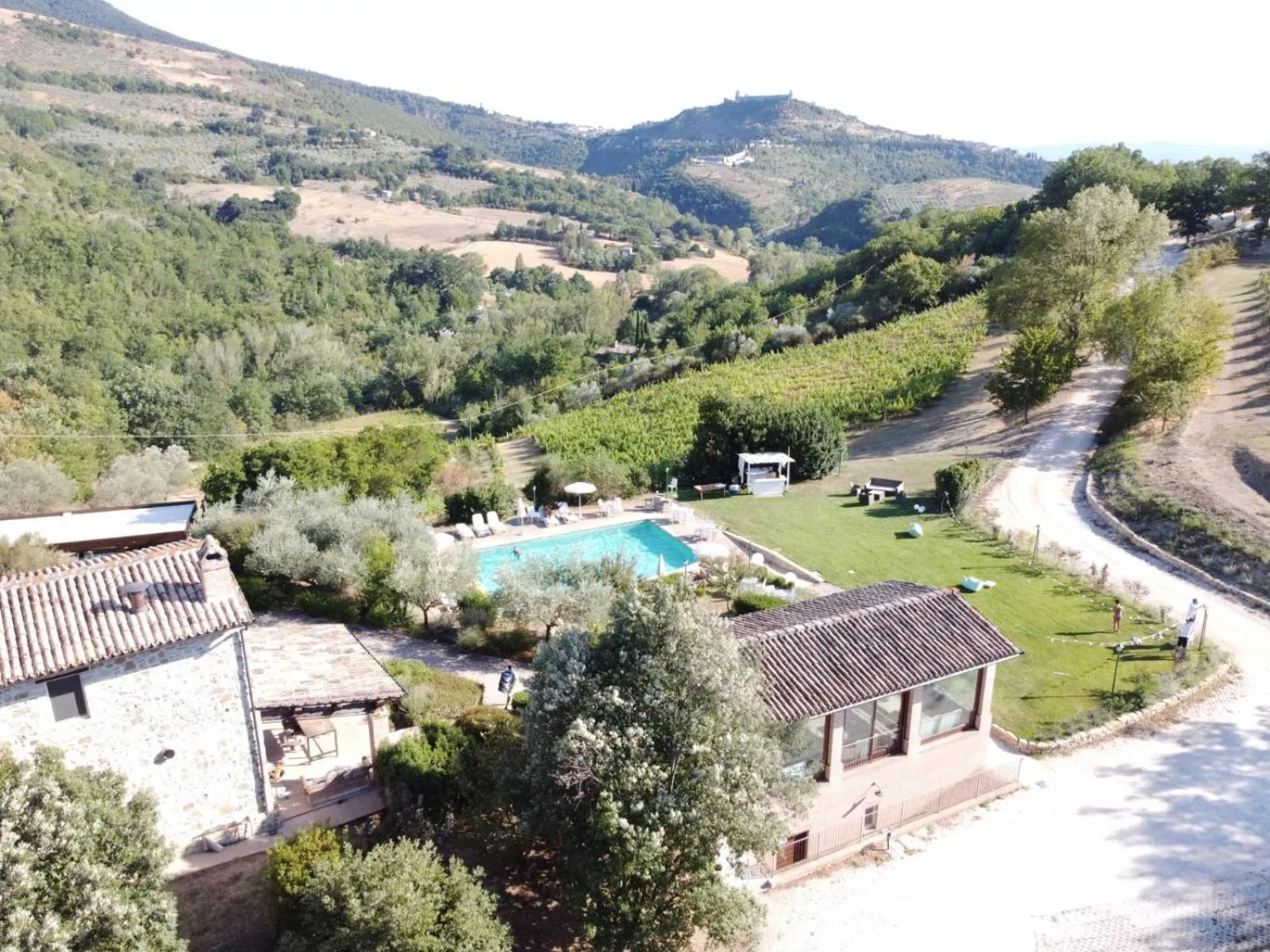 Mountain view in Re Artù Assisi Country Lifestyle