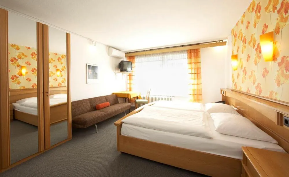 Bed in Hotel Erbprinzenhof