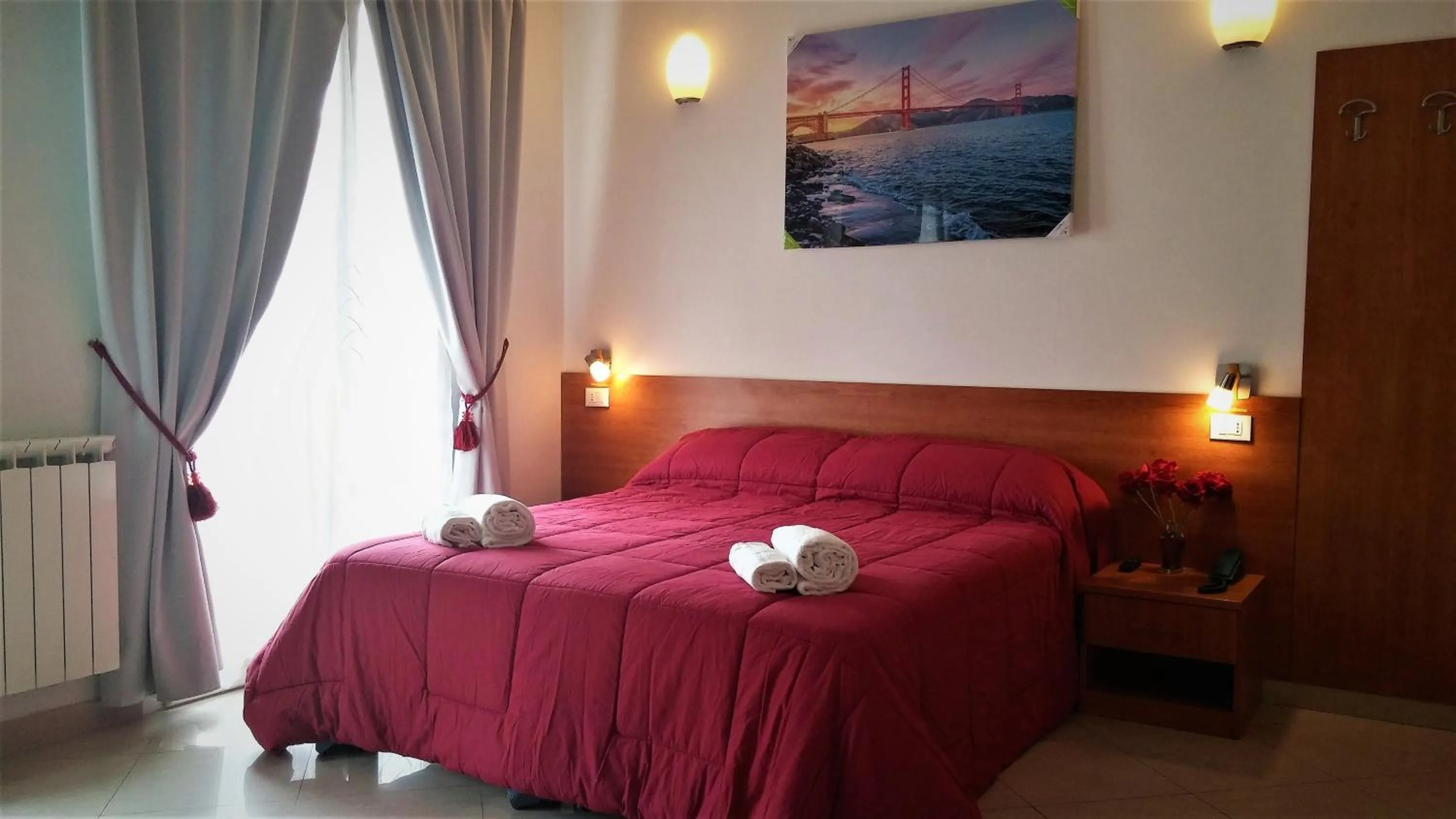 Bedroom, Bed in Venice Airport Room