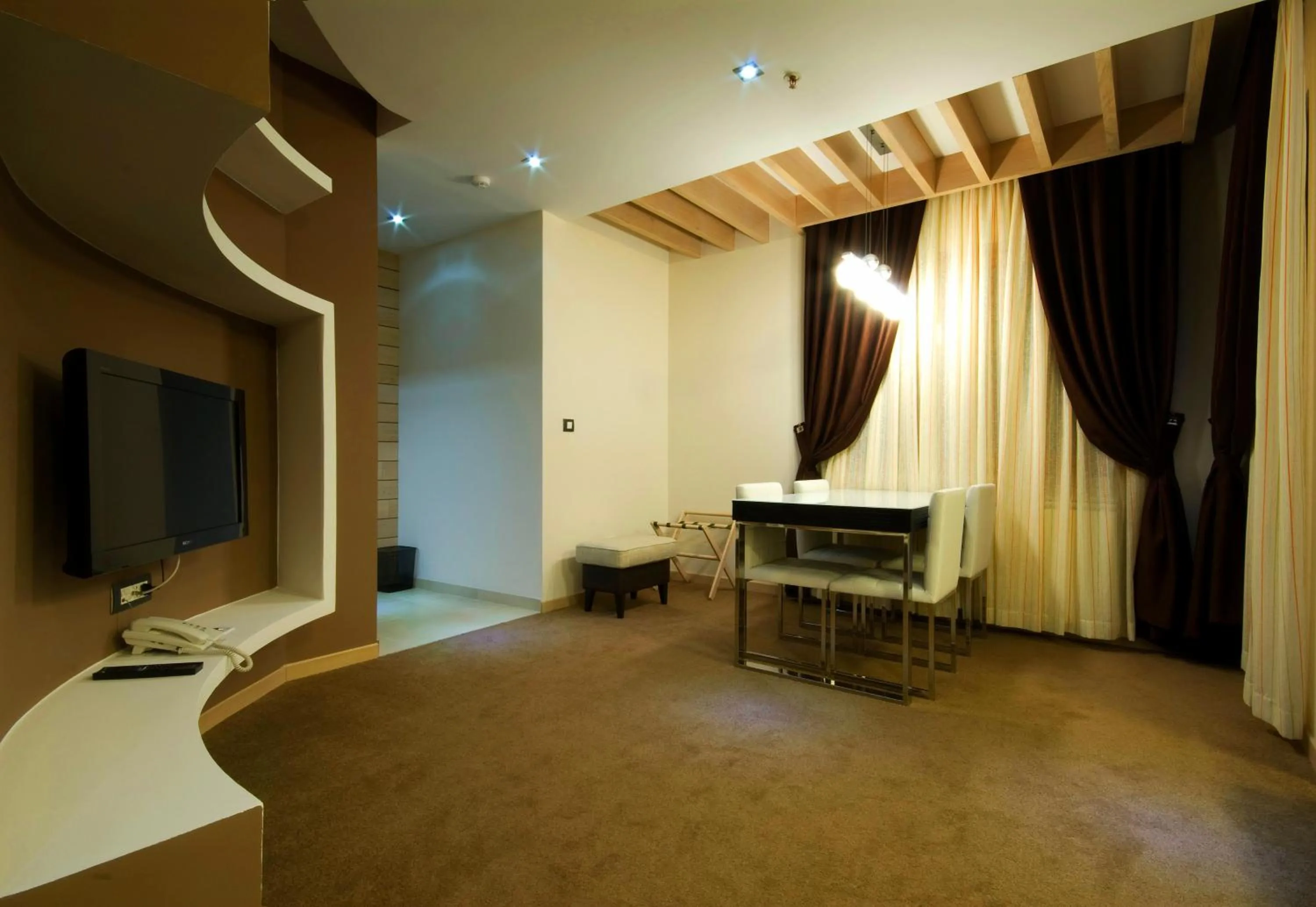 Dining area in Hotel Soa