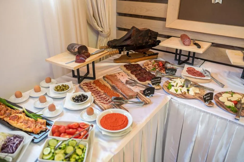 Breakfast in Hotel Soa