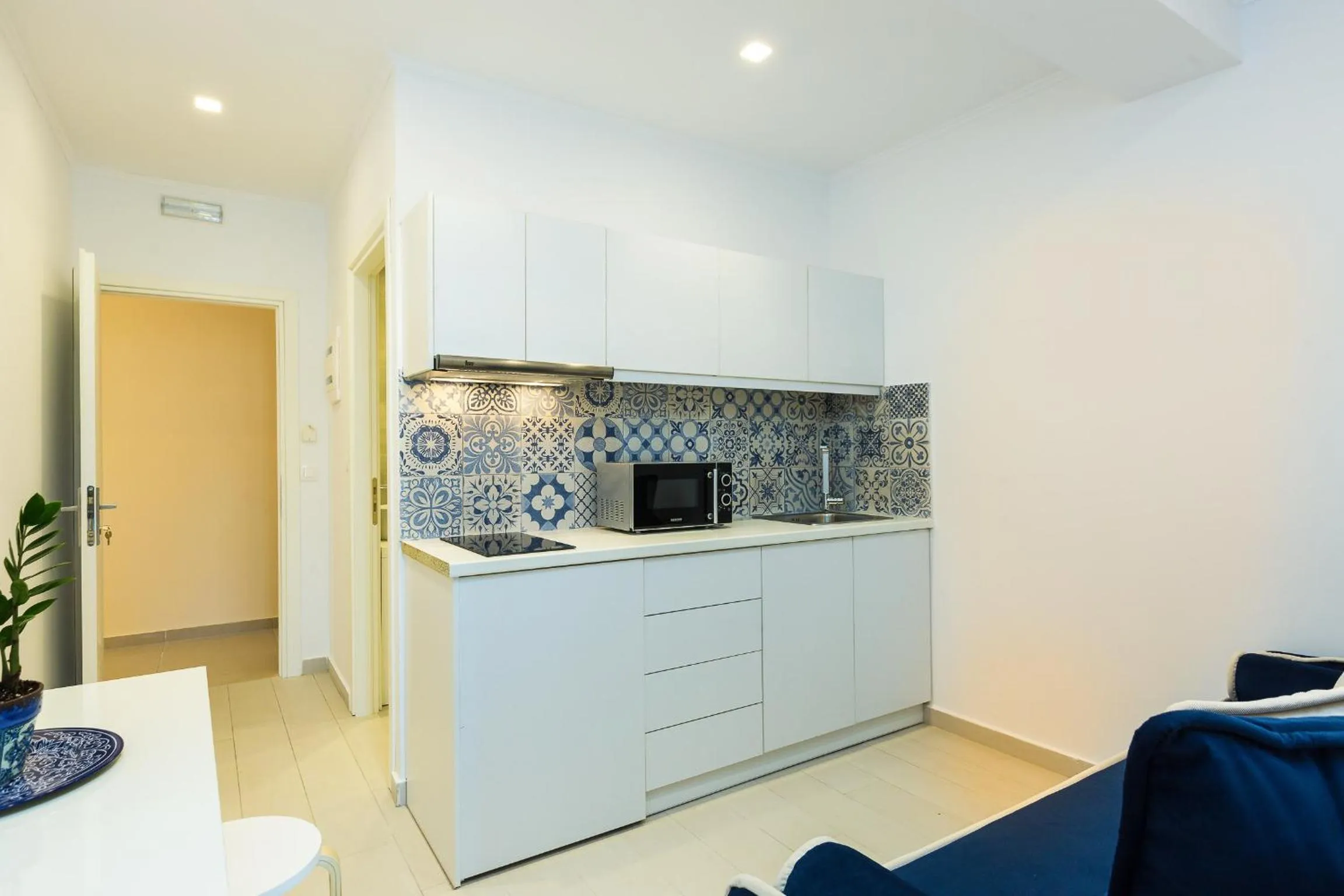 Kitchen or kitchenette in Georgioupolis Plaza Suites
