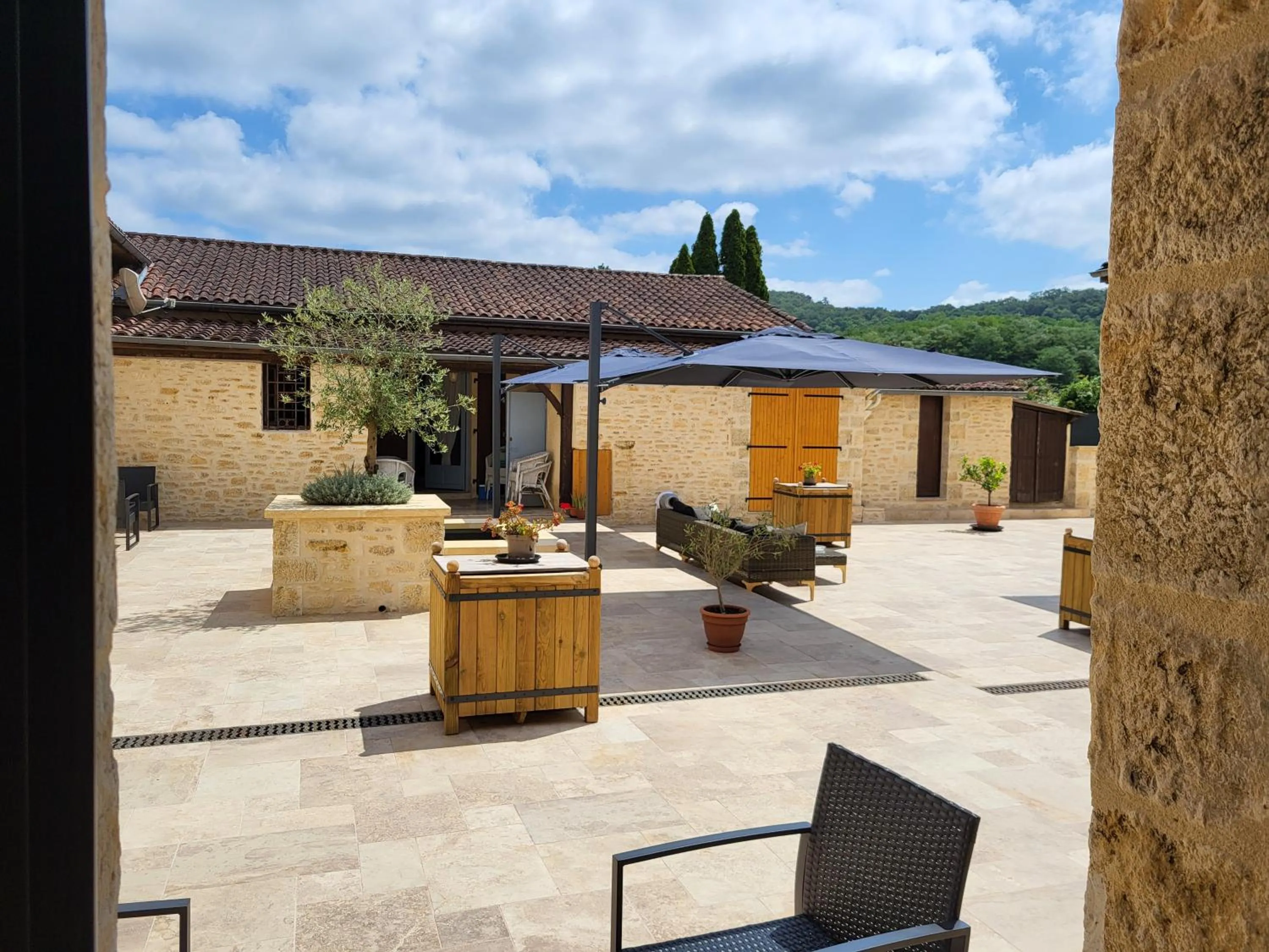 Patio in L'Oustal de Vézac