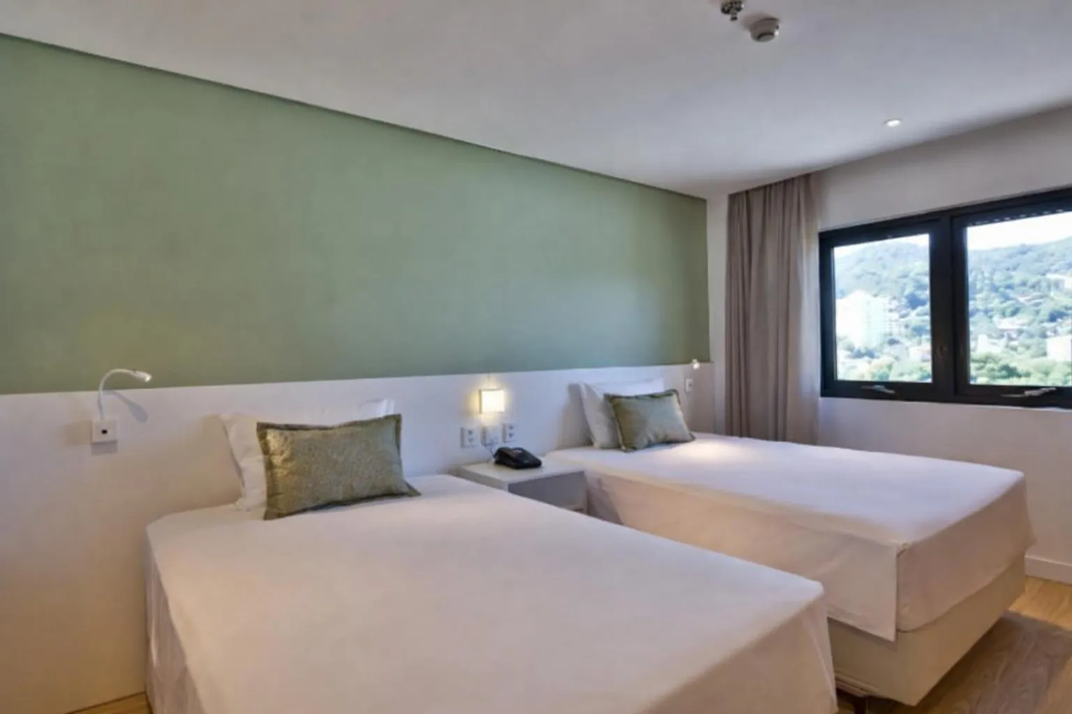 Bed in Quality Hotel Blumenau