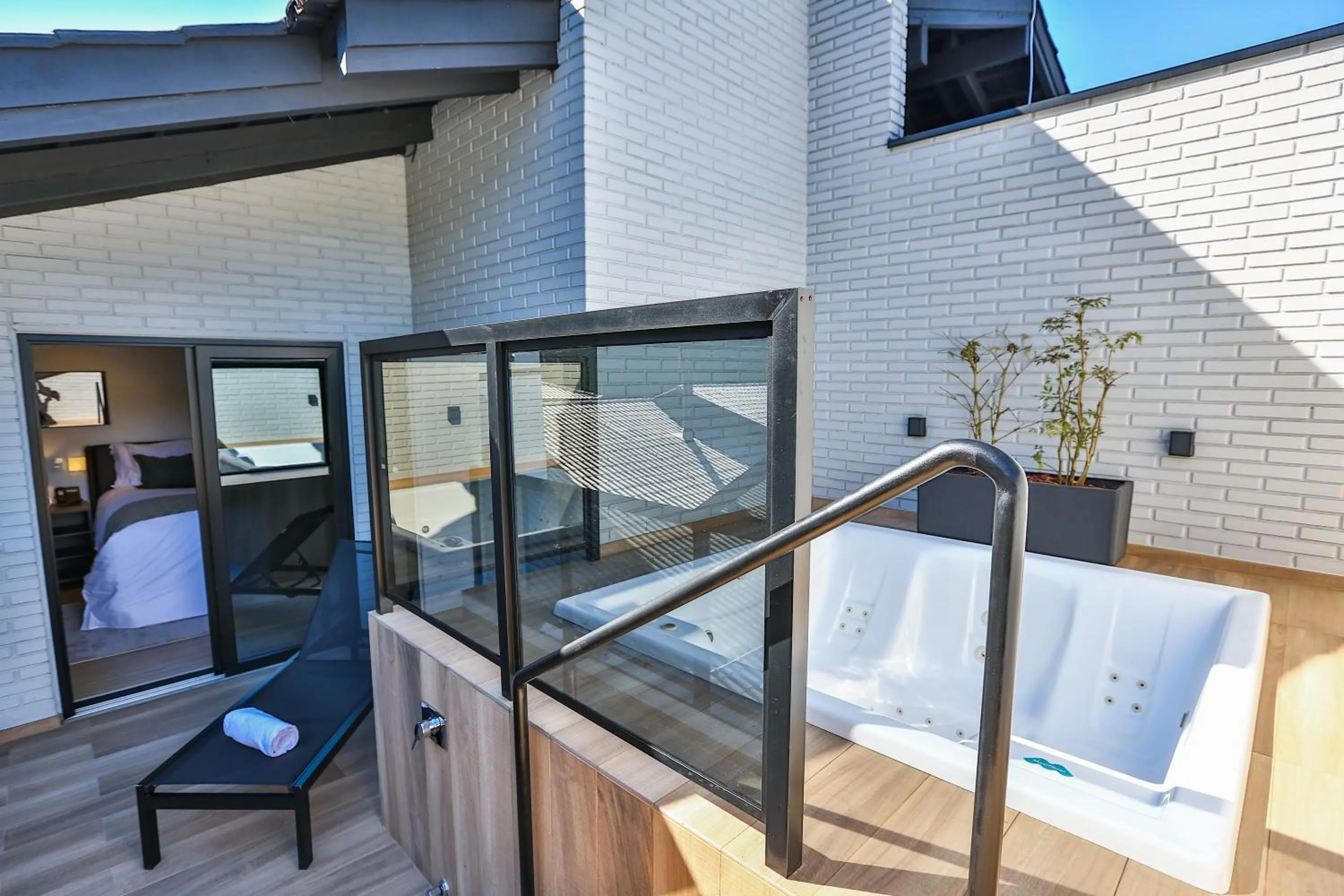 Hot Tub in Quality Hotel Blumenau