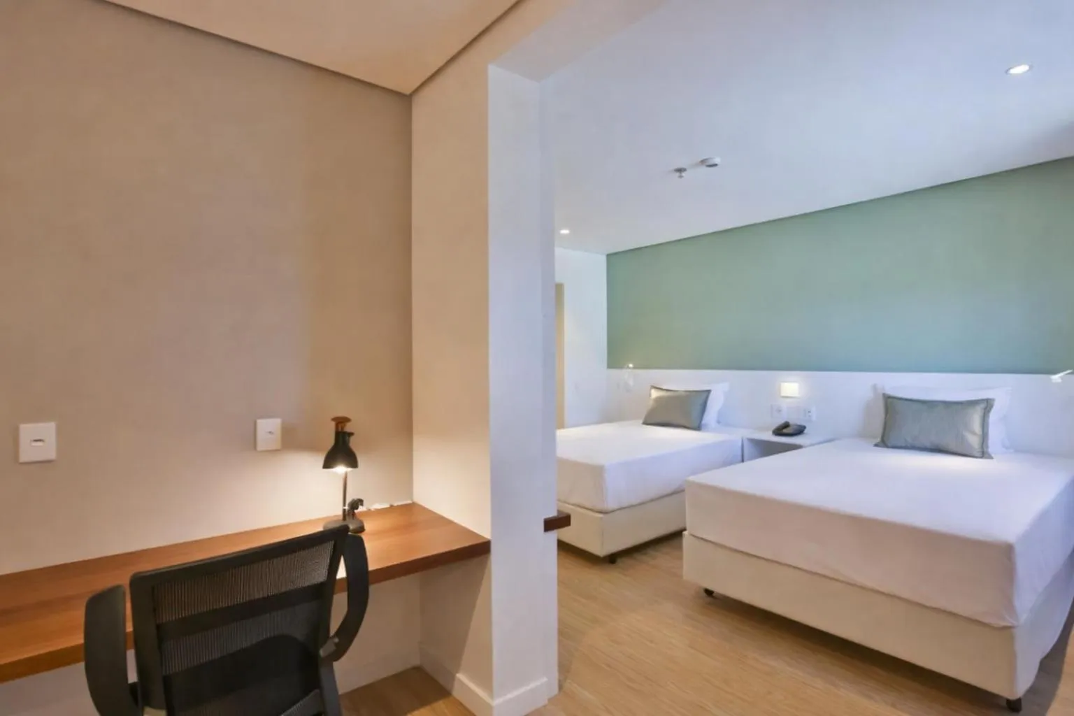 Bed in Quality Hotel Blumenau