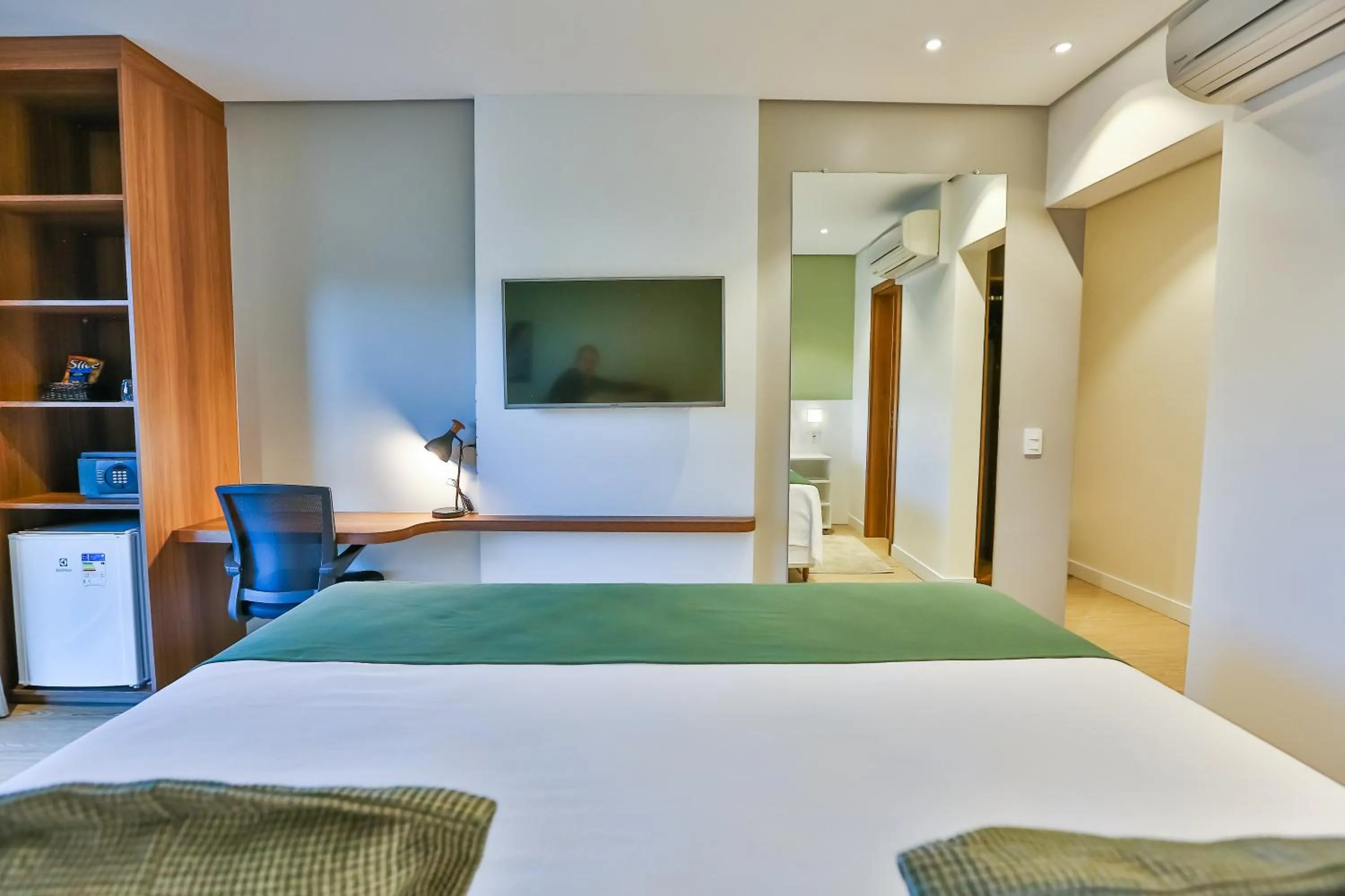 Photo of the whole room, Bed in Quality Hotel Blumenau