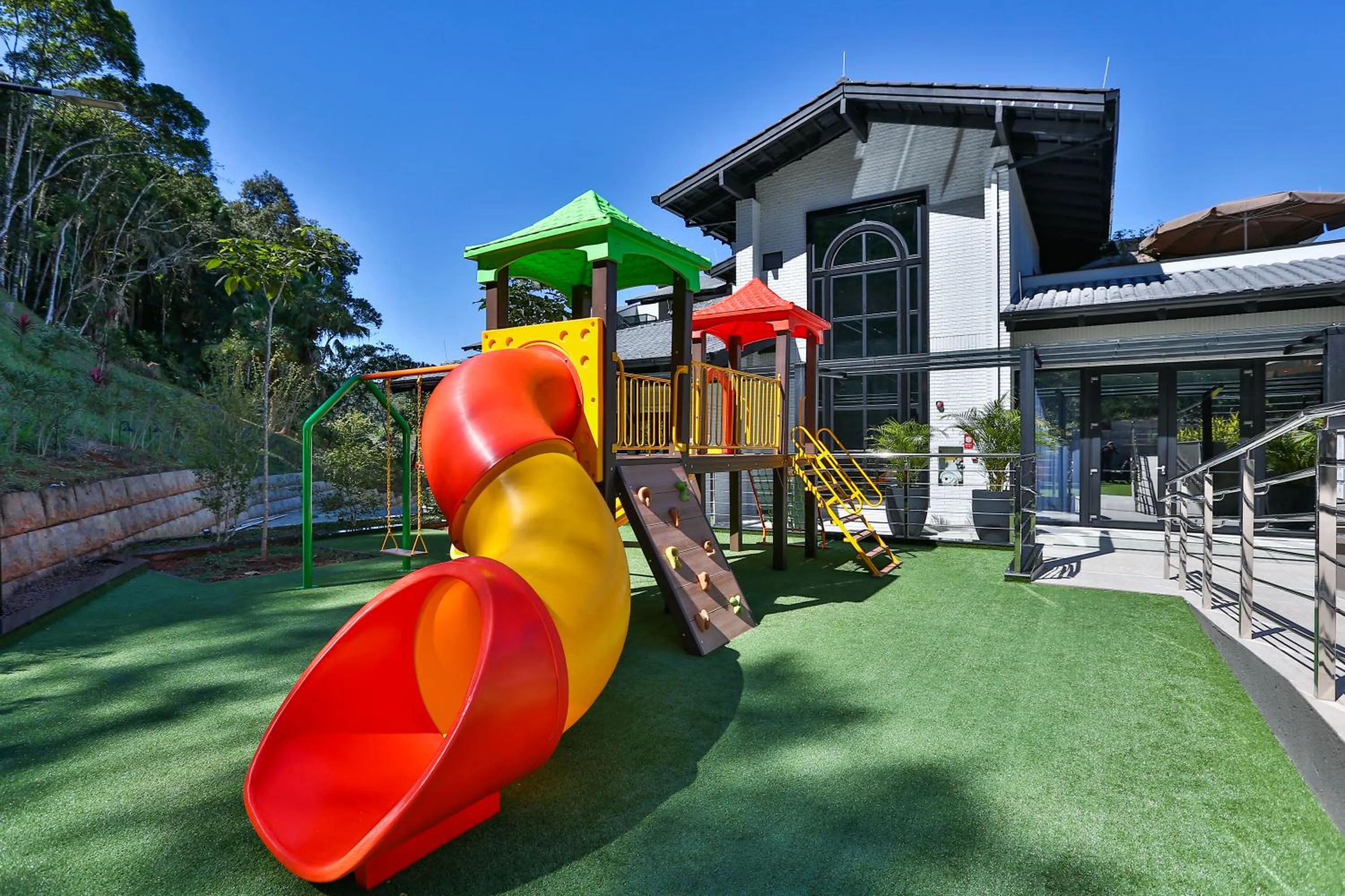 Children play ground in Quality Hotel Blumenau