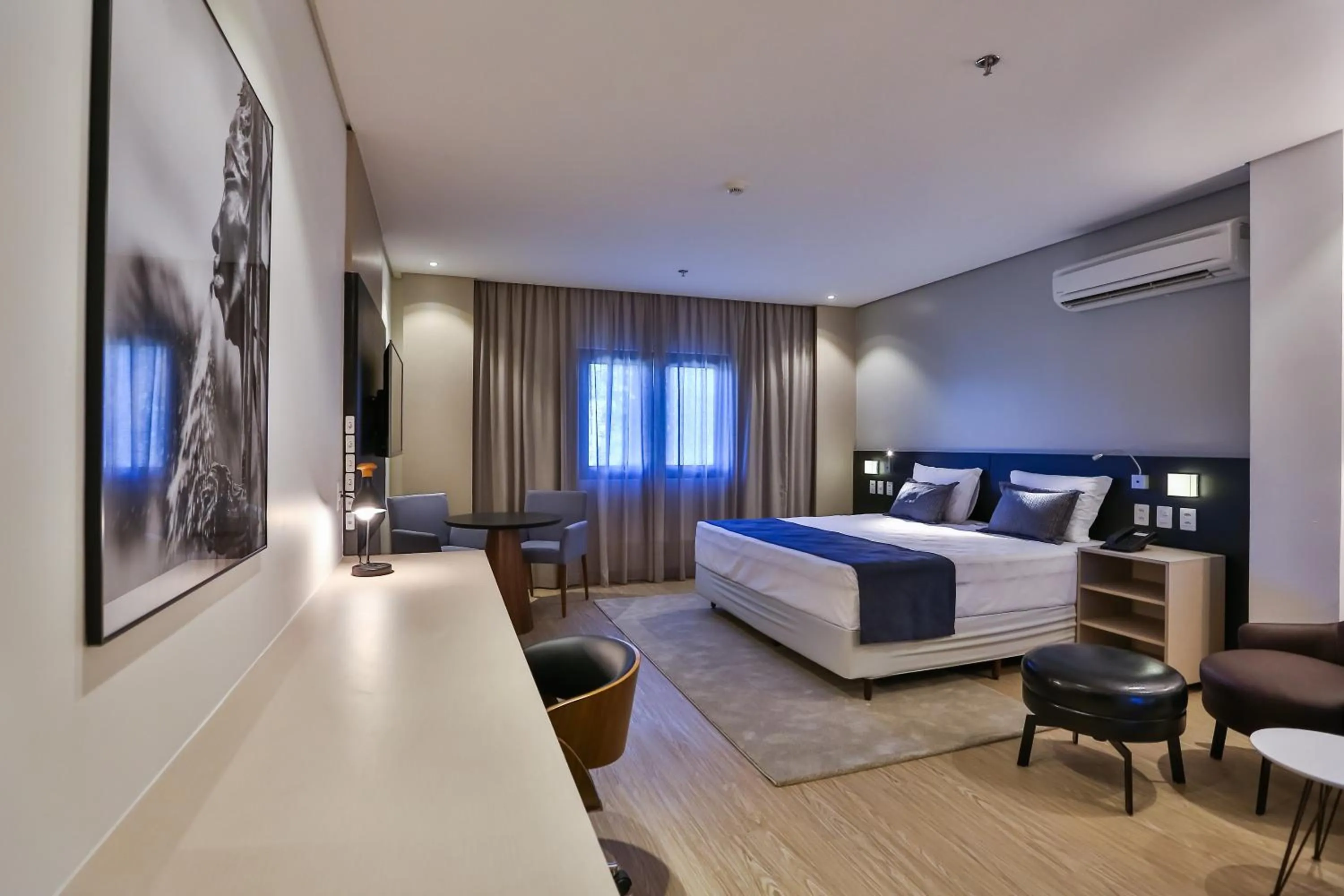 Photo of the whole room, Bed in Quality Hotel Blumenau