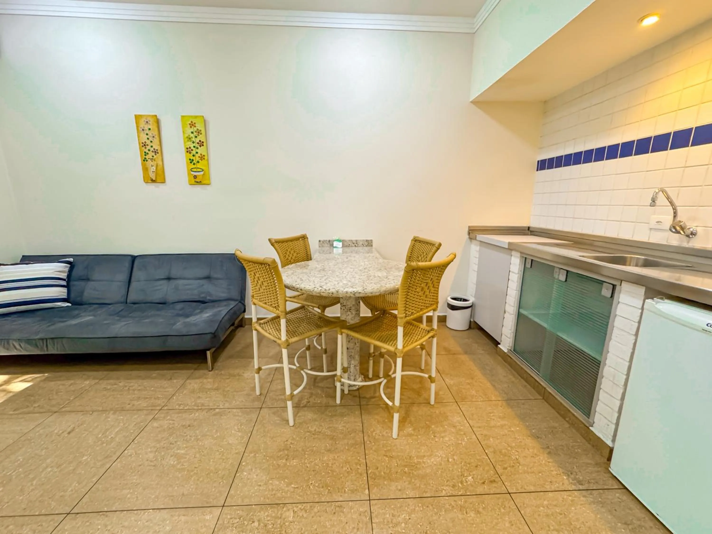 Seating area in Hotel Nacional Inn Guarujá