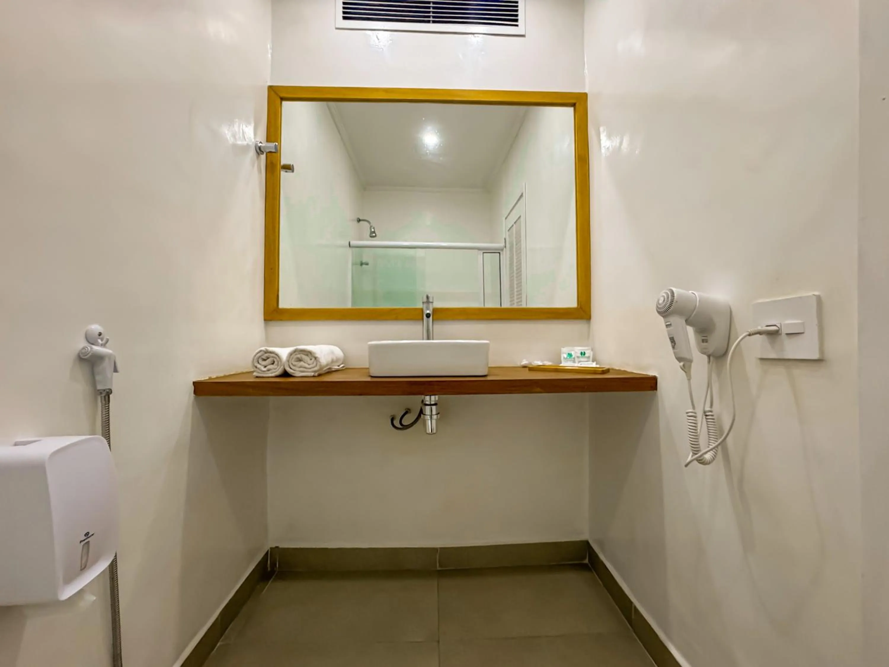 Bathroom in Hotel Nacional Inn Guarujá