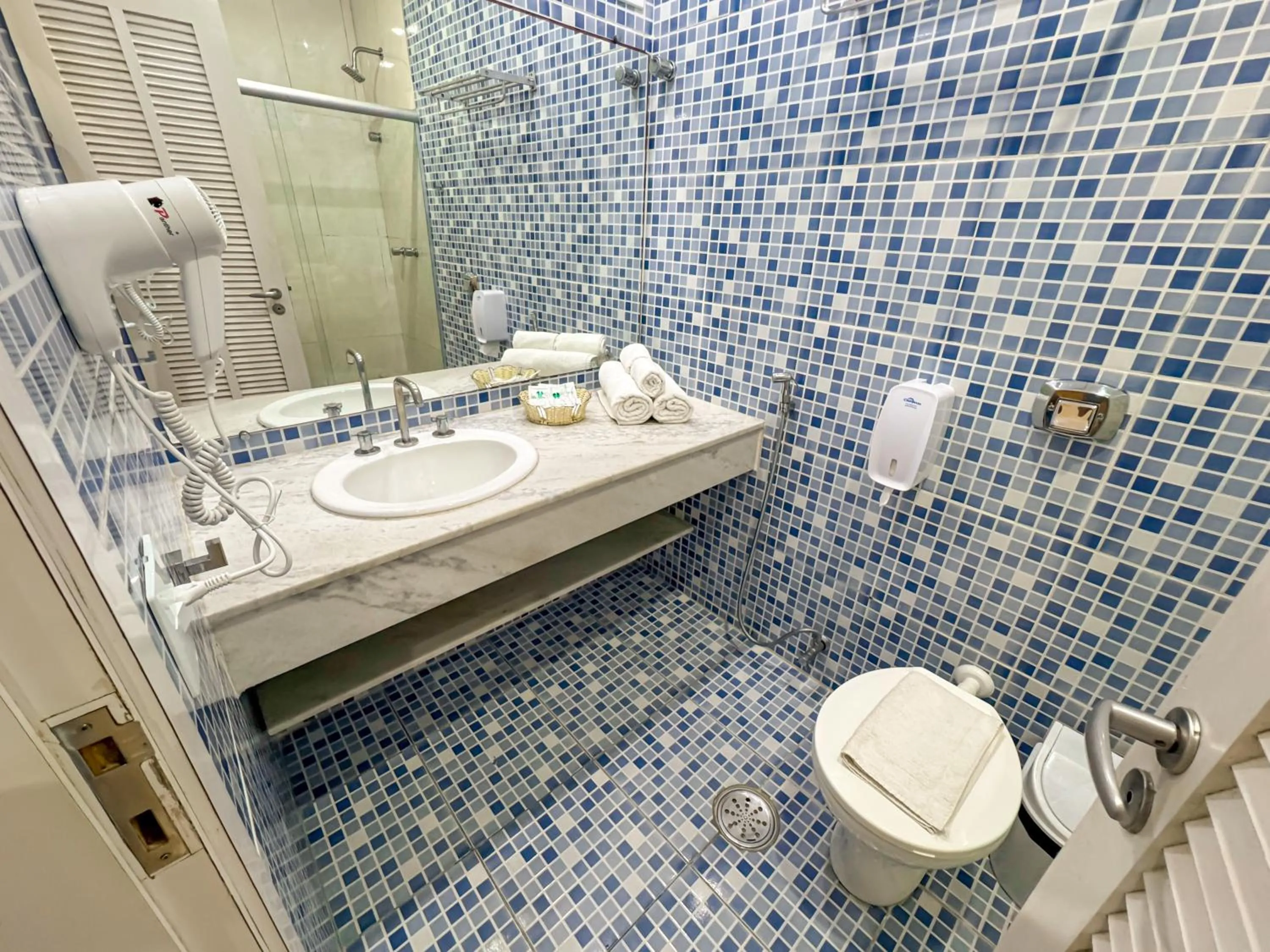 Bathroom in Hotel Nacional Inn Guarujá