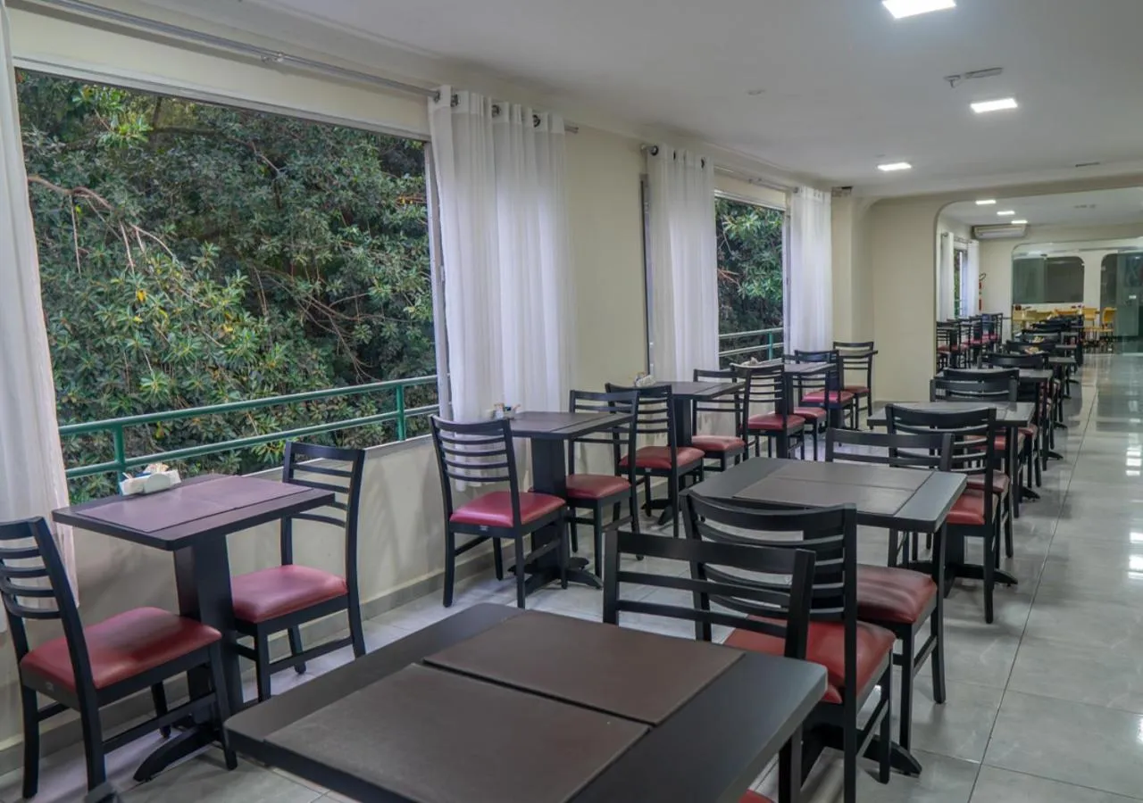 Restaurant/places to eat in Hotel Nacional Inn Guarujá