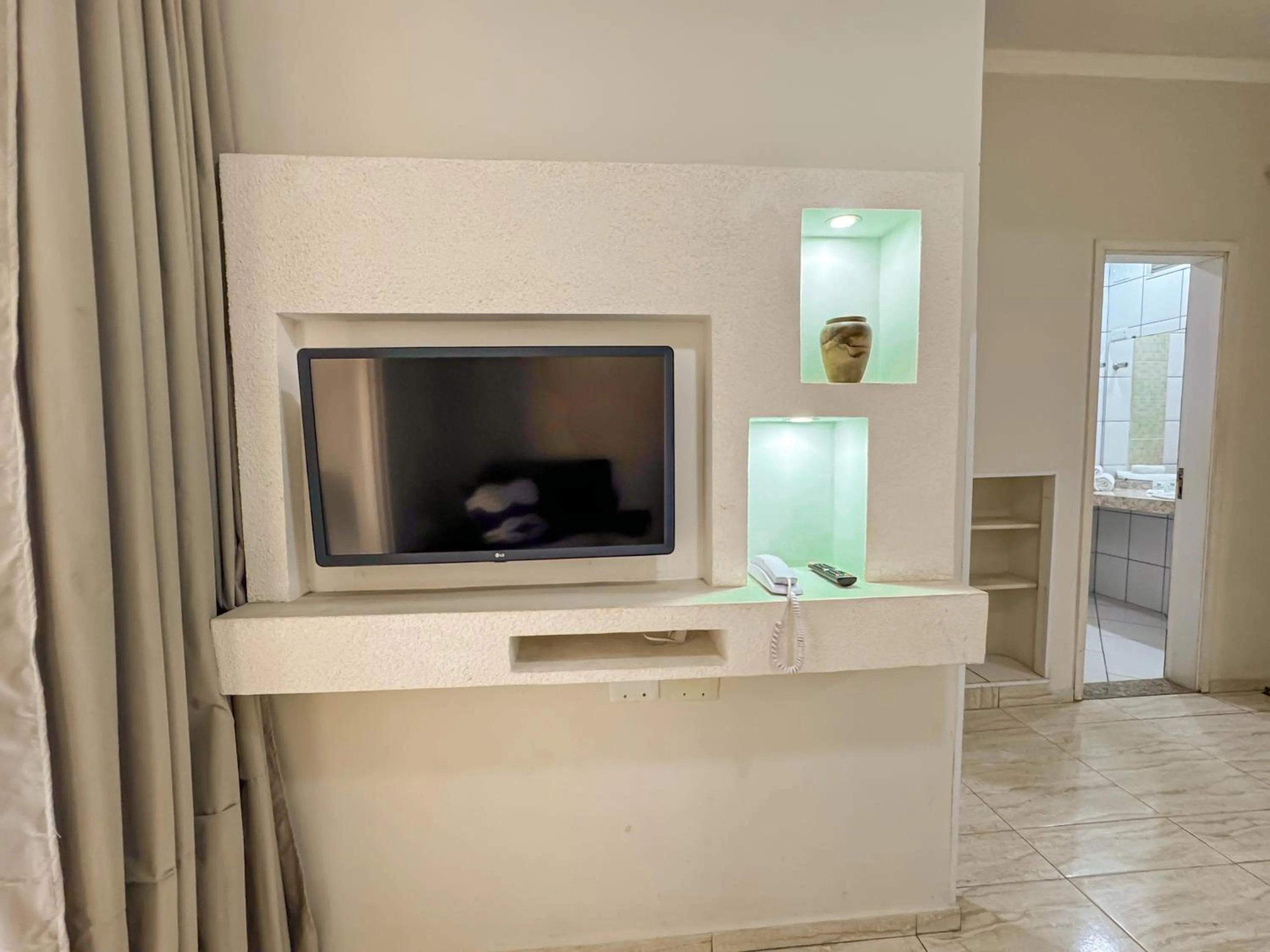 Seating area in Hotel Nacional Inn Guarujá