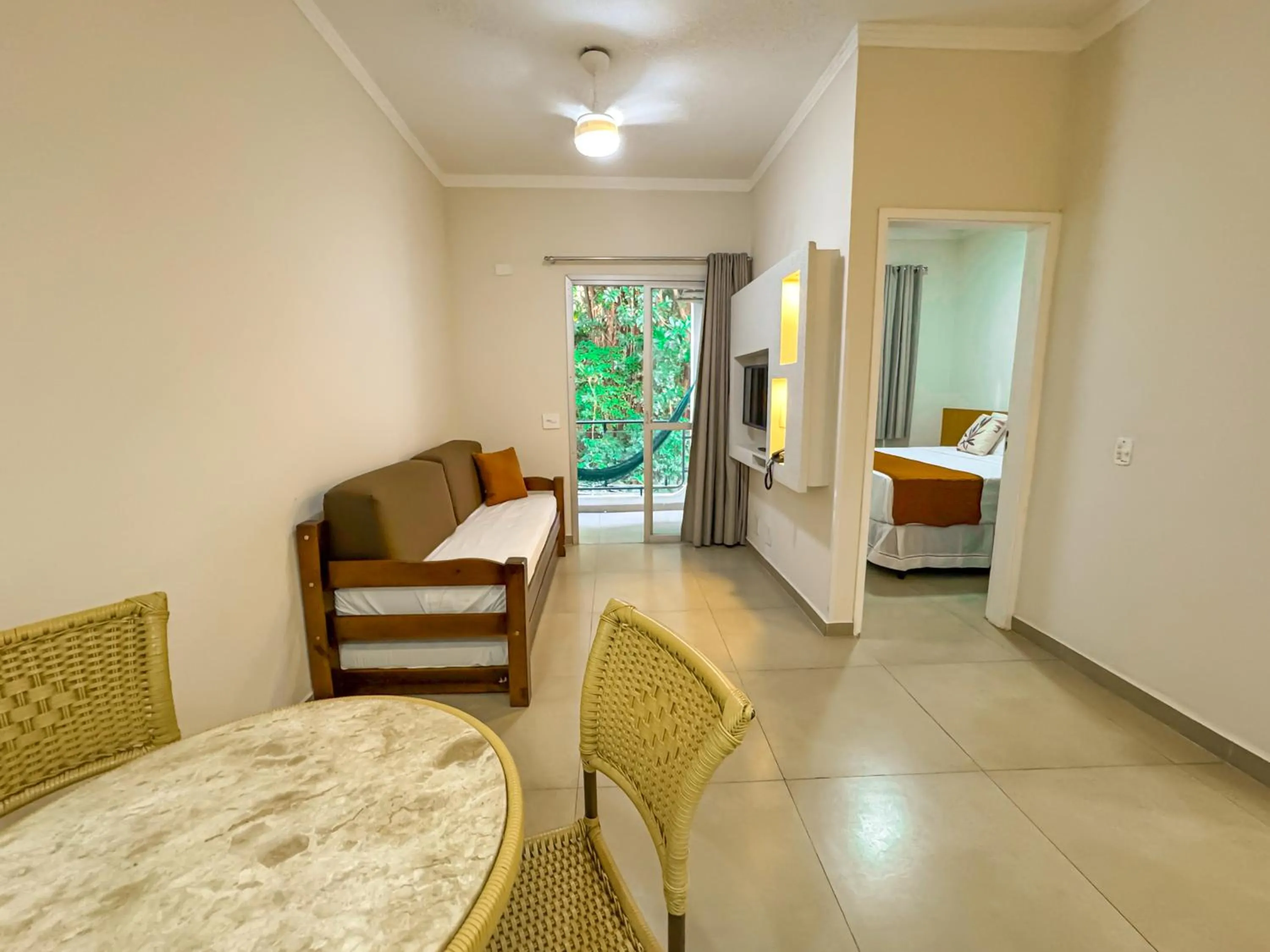 Seating area, Bed in Hotel Nacional Inn Guarujá