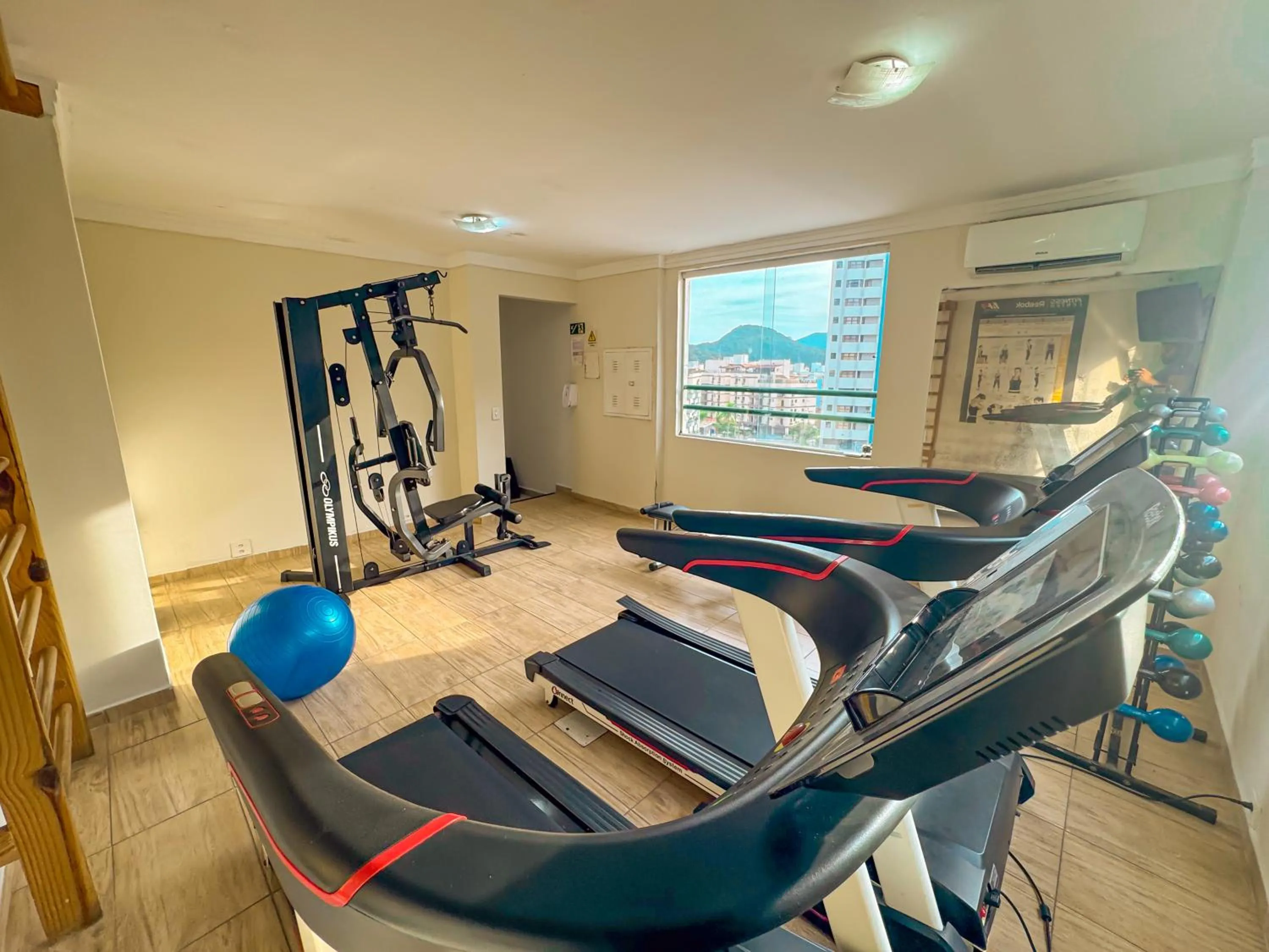 Fitness centre/facilities in Hotel Nacional Inn Guarujá