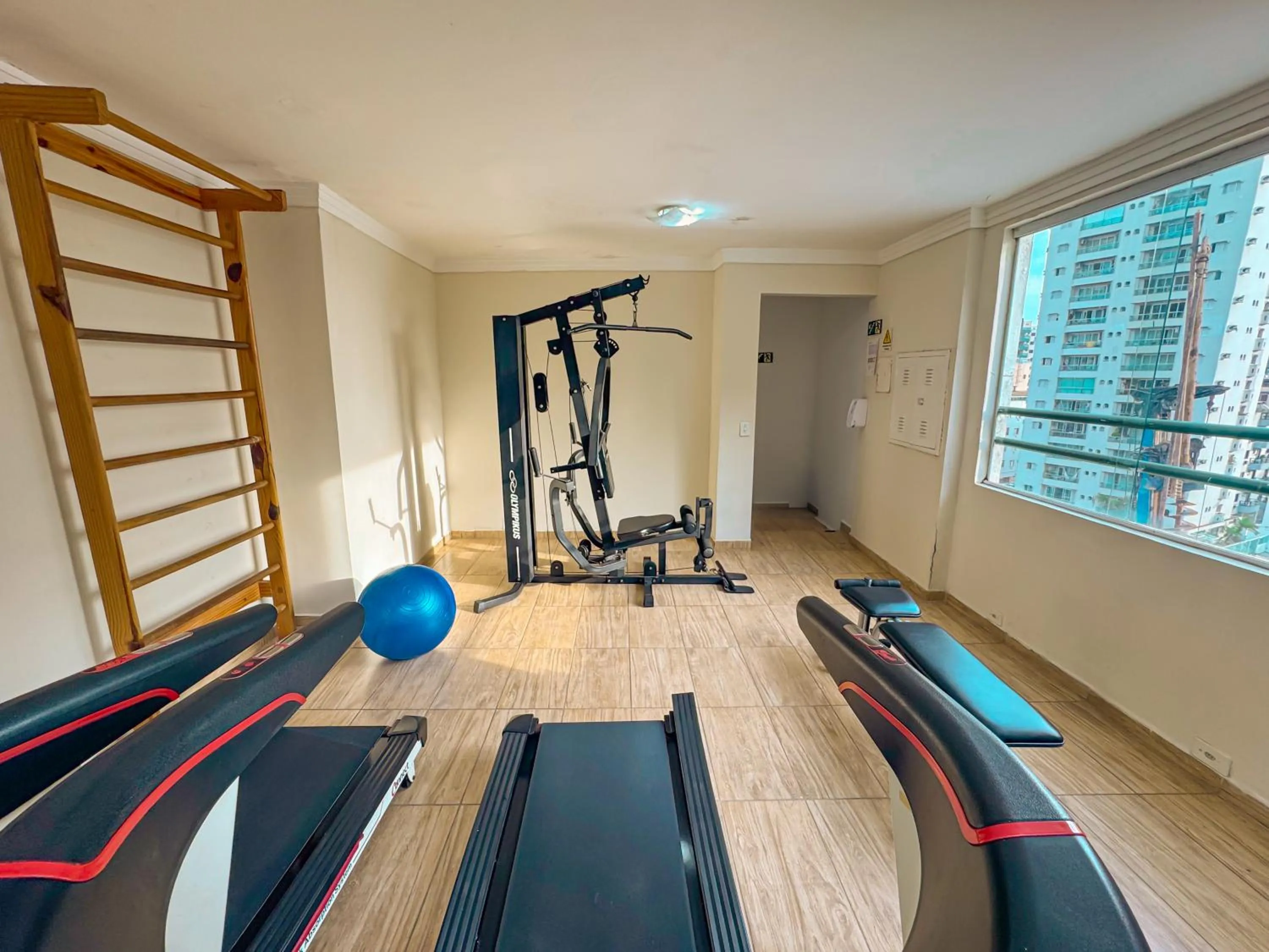 Fitness centre/facilities in Hotel Nacional Inn Guarujá