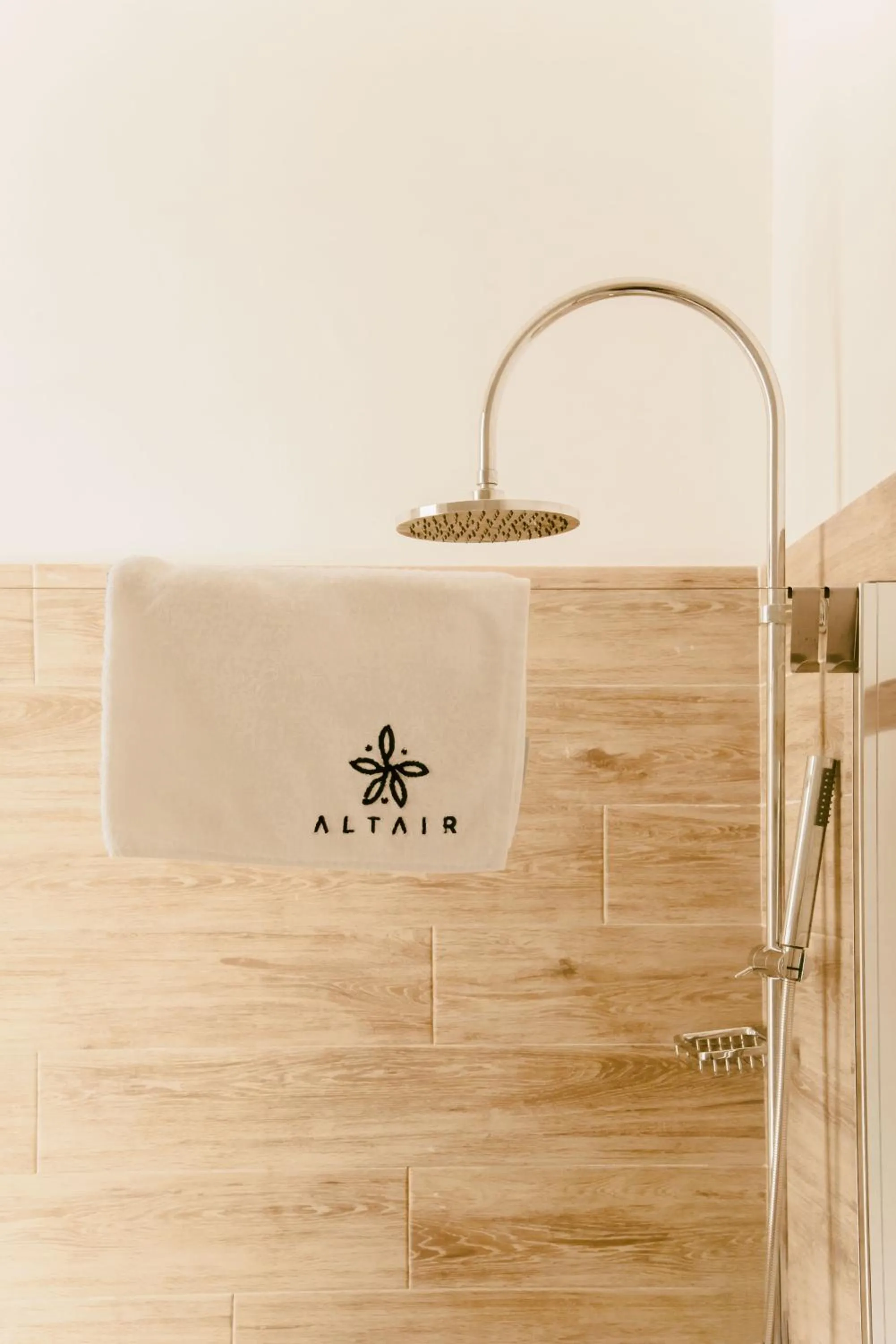 Shower in Residence Altair - Serra degli Alimini