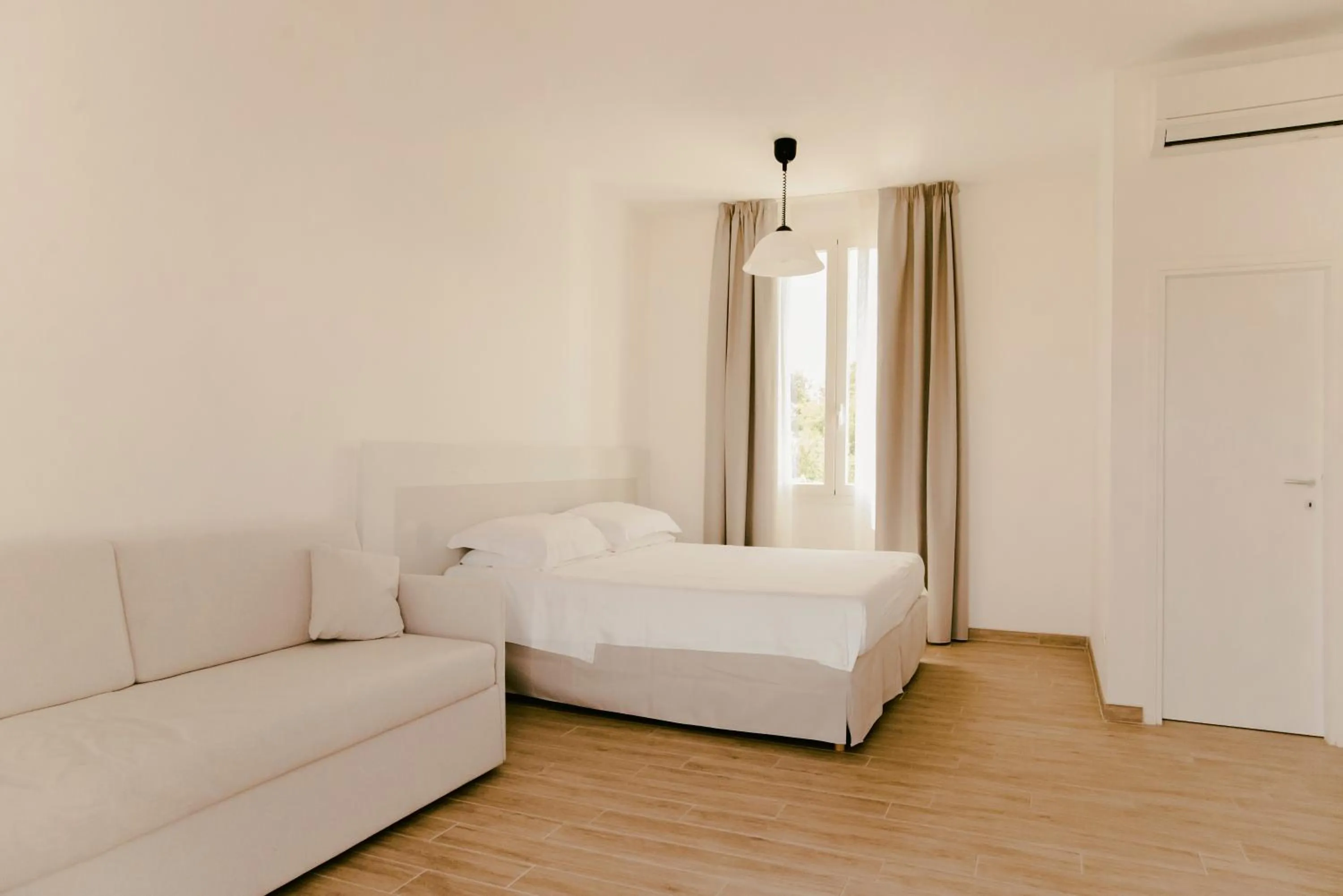 Photo of the whole room, Bed in Residence Altair - Serra degli Alimini