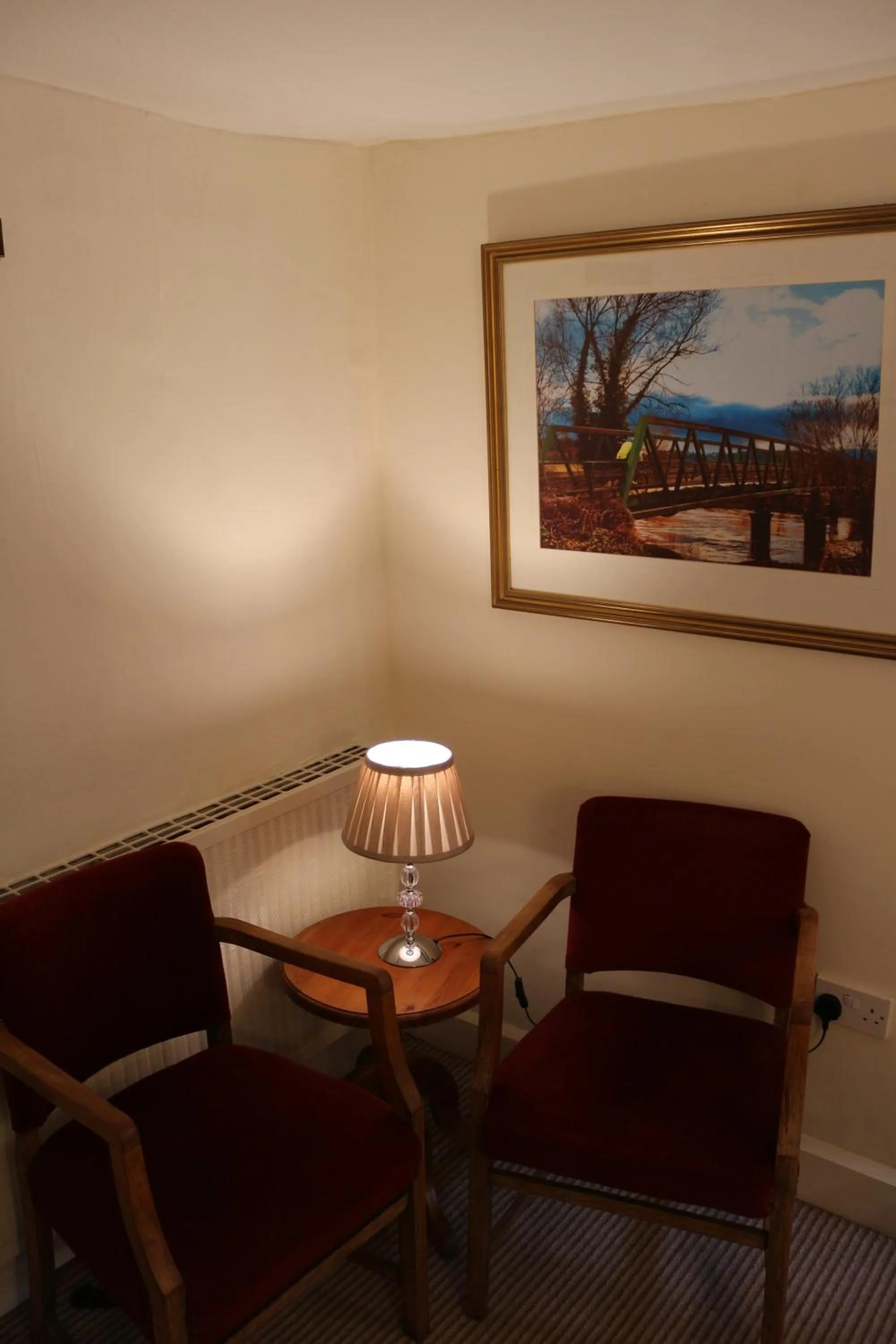 Seating area in The Hostelrie at Goodrich