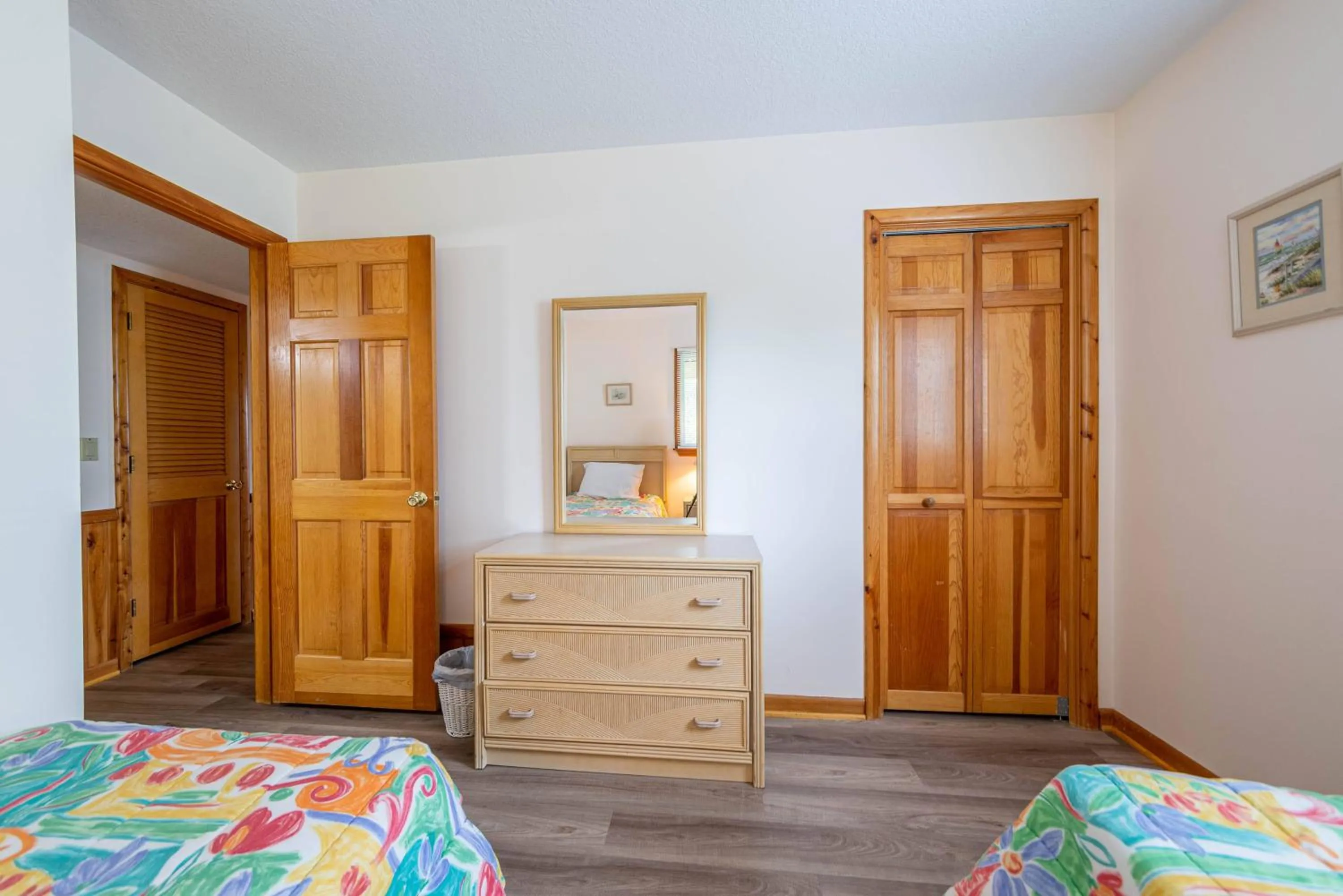 Bed in Blue Moon - Corolla, Crown Point, 240 Yds to Beach, Hot Tub, Pets OK, Community Pool and Tennis