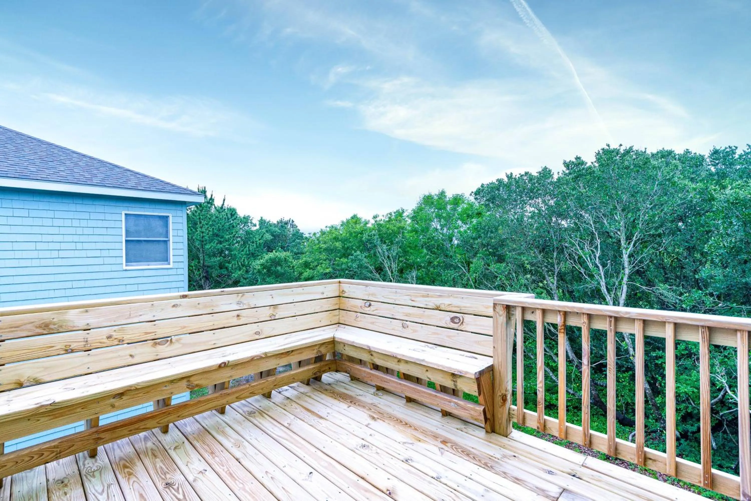 Blue Moon - Corolla, Crown Point, 240 Yds to Beach, Hot Tub, Pets OK, Community Pool and Tennis