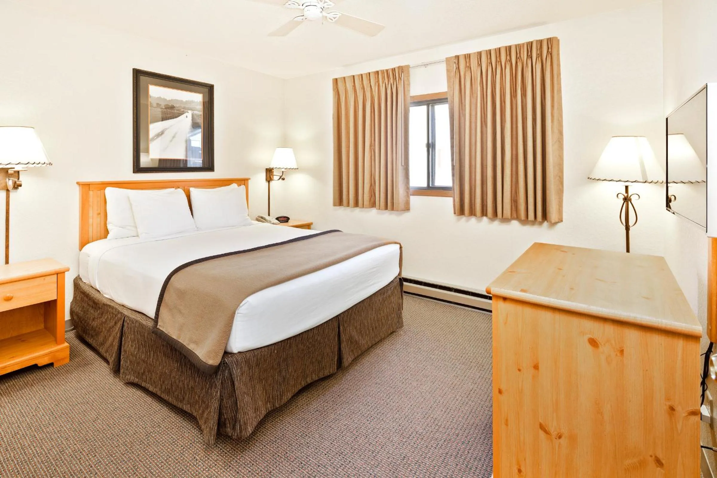 Bed in Black Hills Luxury Suites