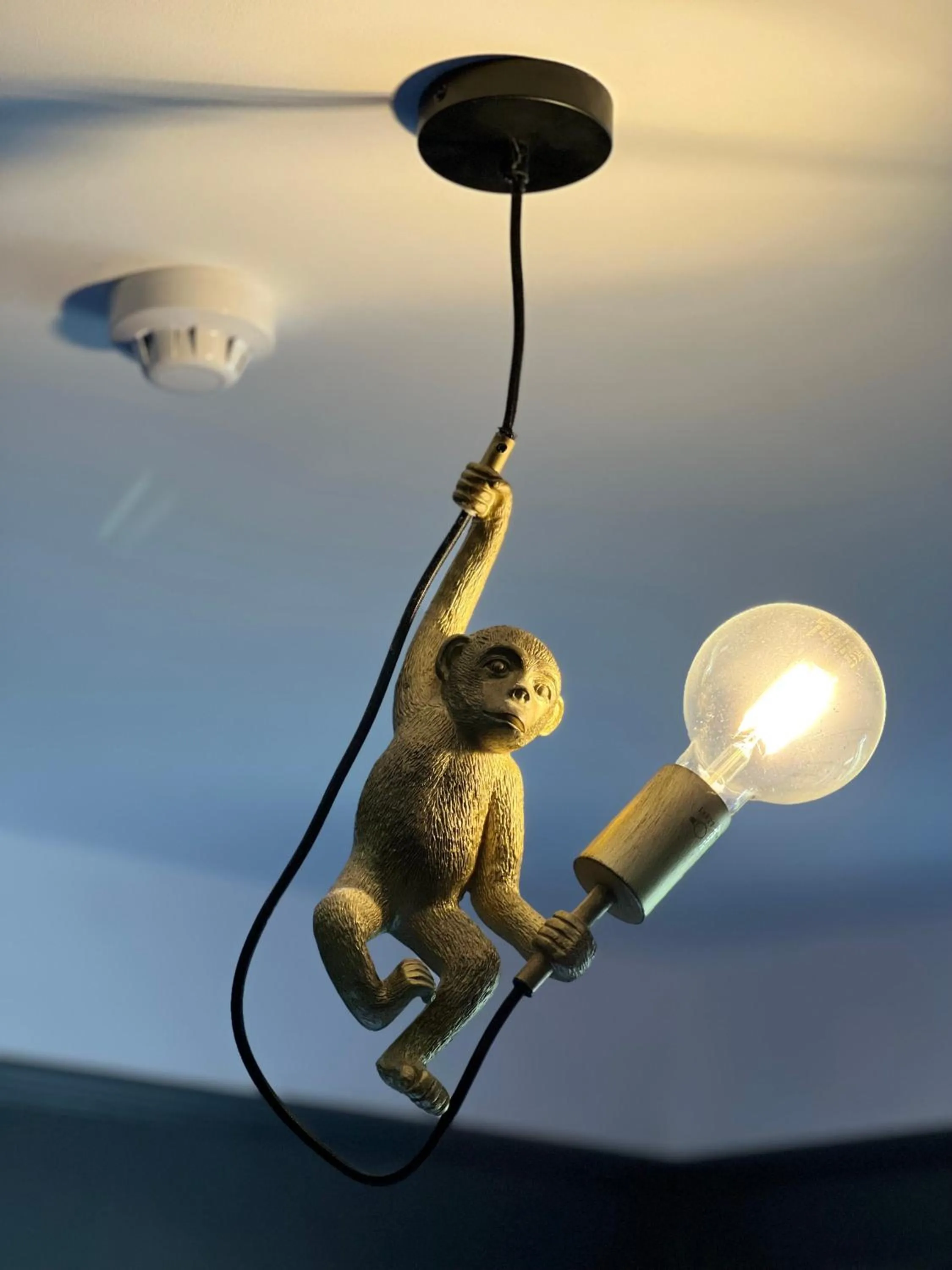 Bedroom in The Plough Inn