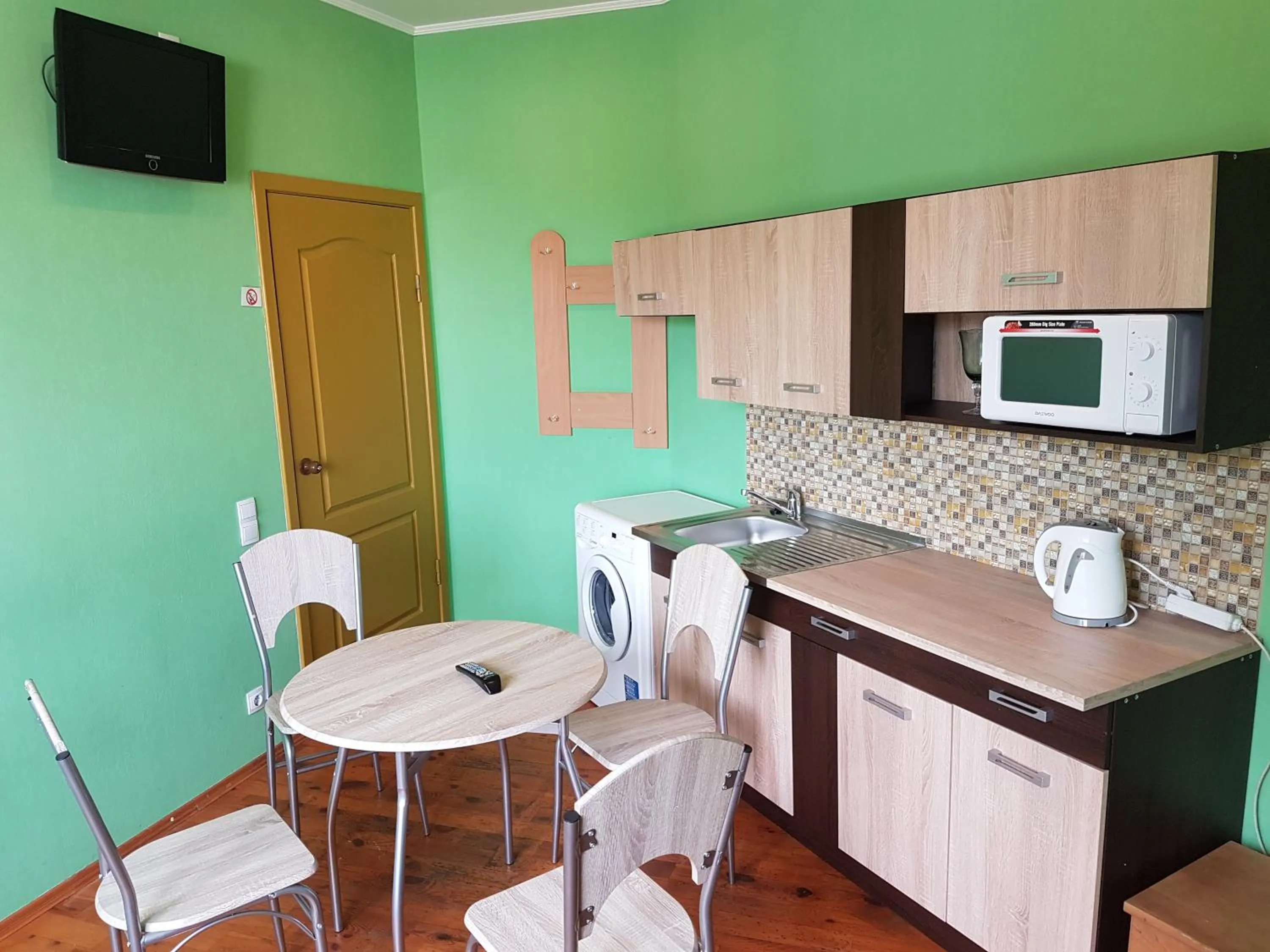 TV and multimedia in Hotel Erfolg