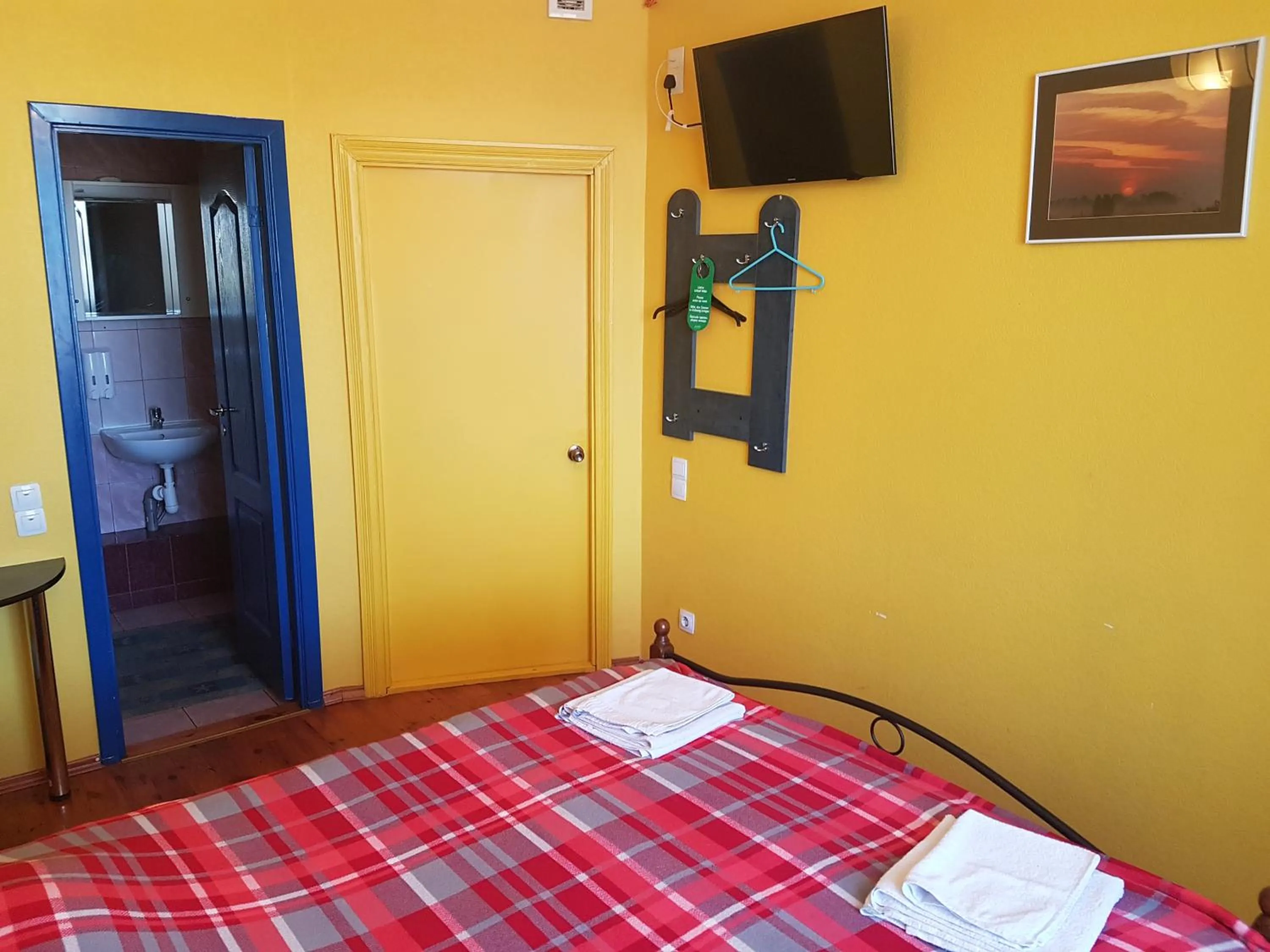 Twin Room in Hotel Erfolg