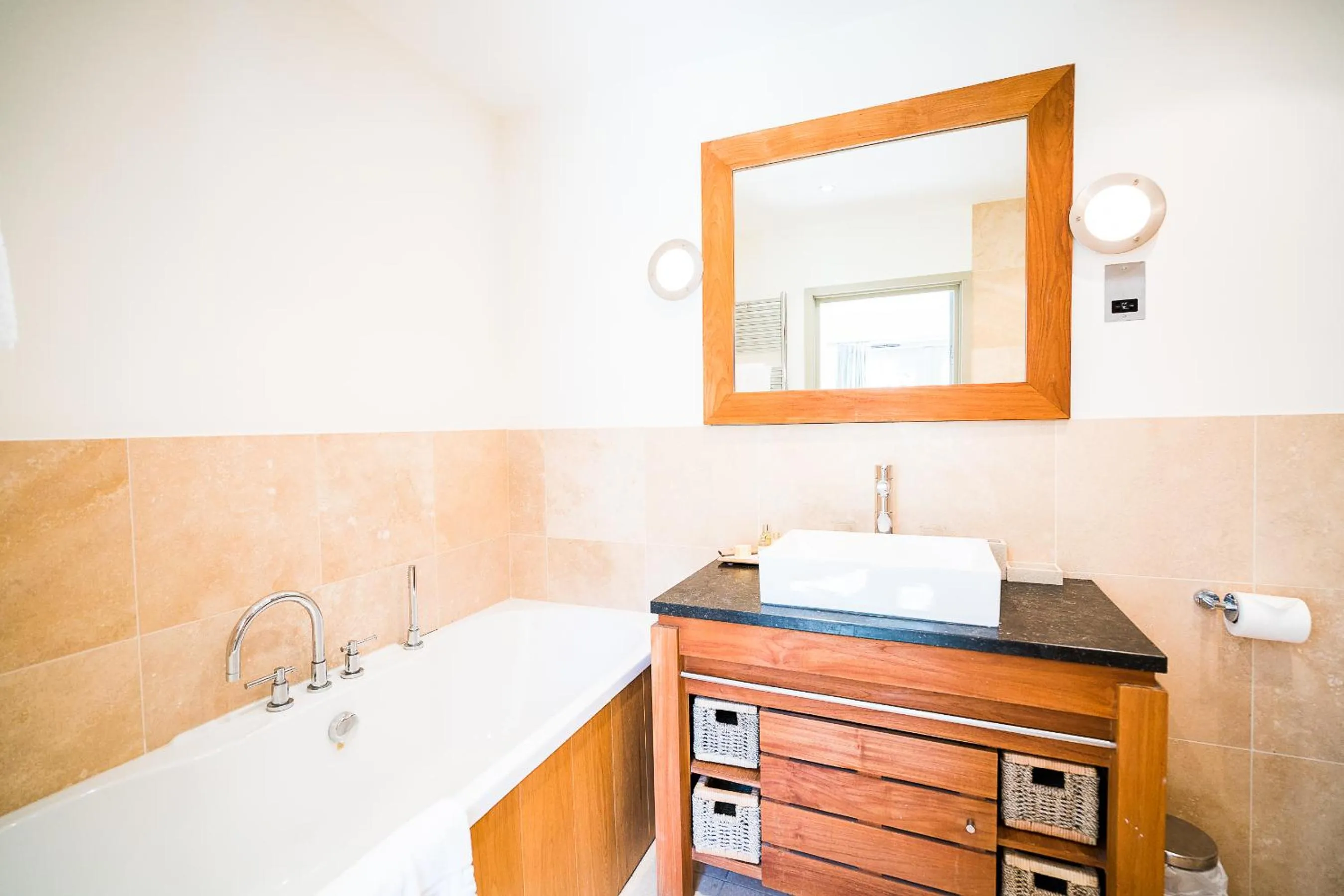 Bathroom in Fleur Du Jardin