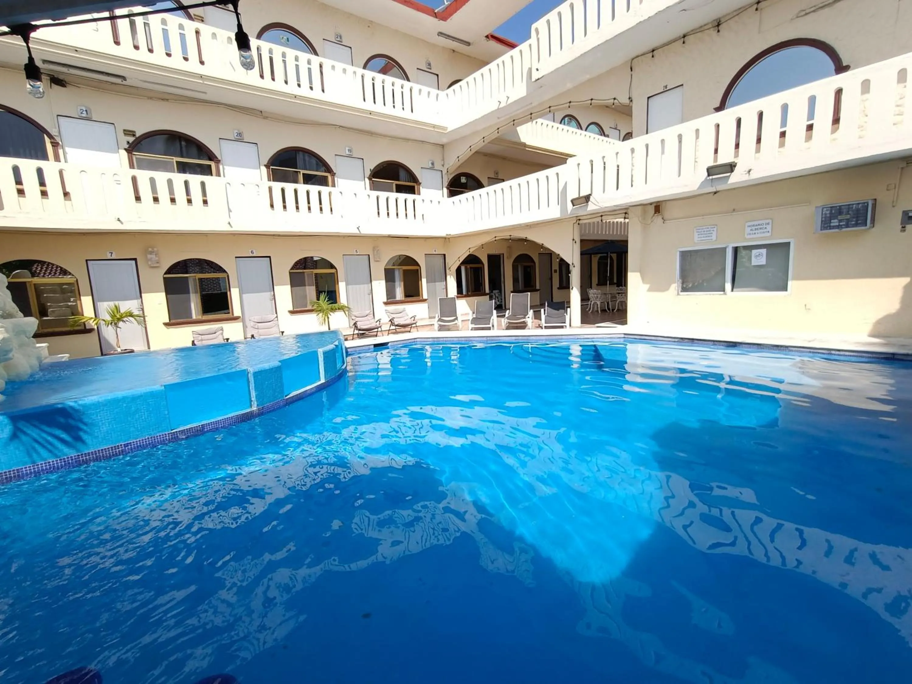 Swimming pool in Hotel Playa de Oro - Enfrente de WTC y Plazas Comerciales
