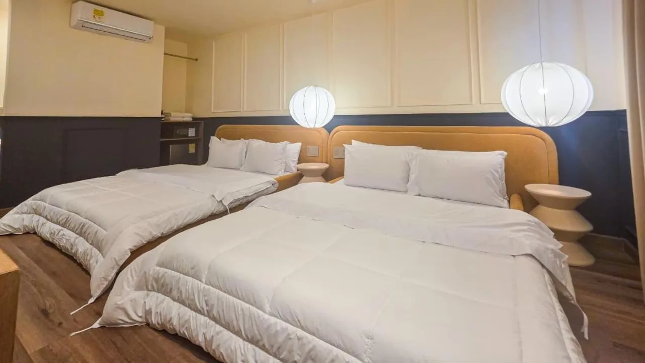 Bedroom, Bed in Hotel Acqua Medellín