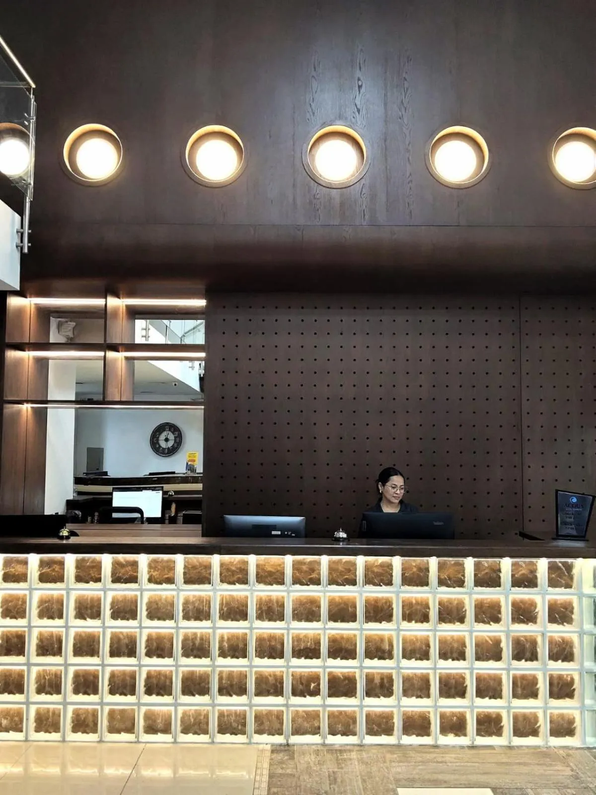 Lobby or reception in Hotel Acqua Medellín