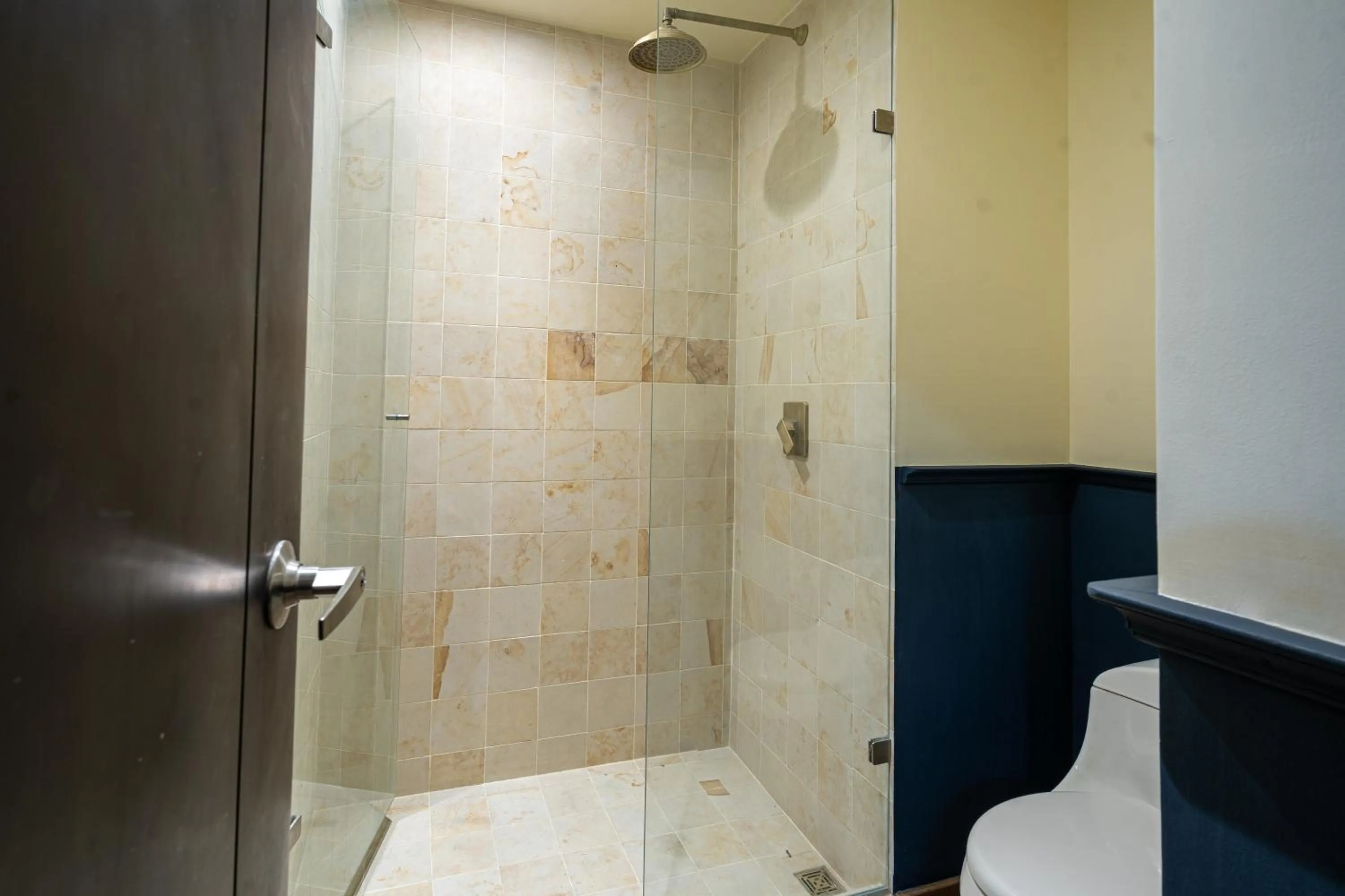 Bathroom in Hotel Acqua Medellín