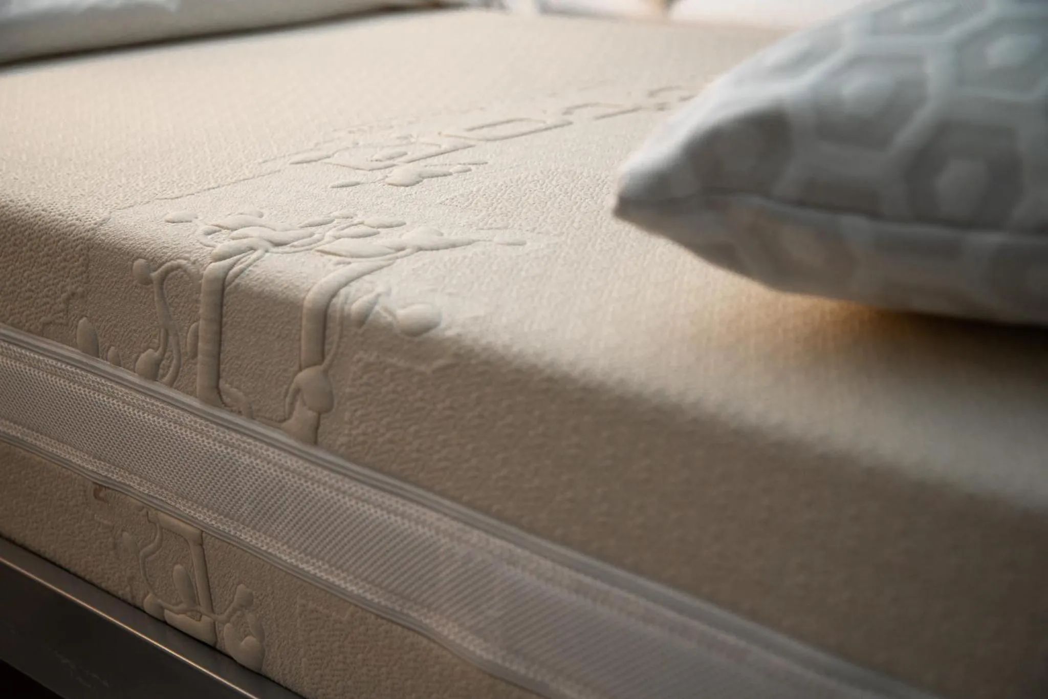 Bed in MAMA Apartments