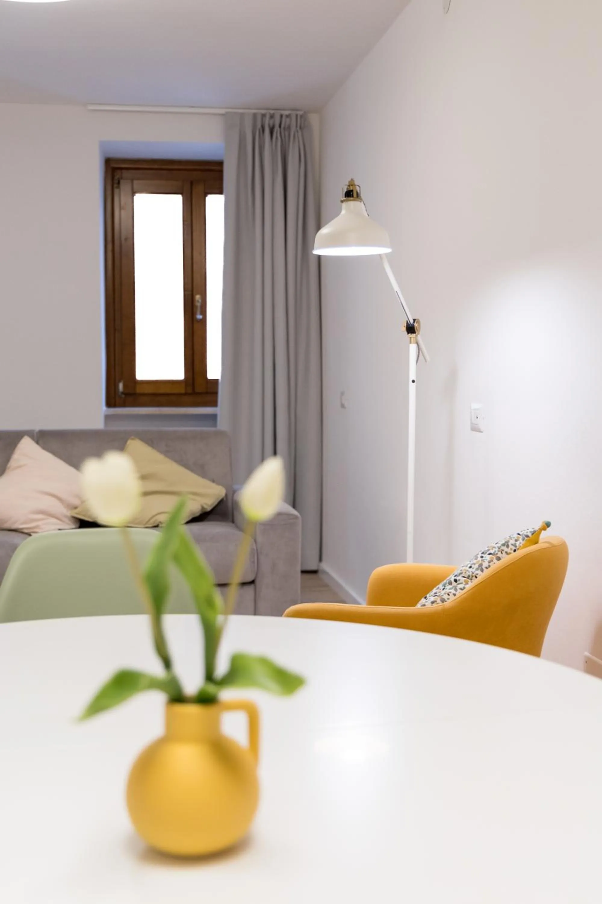 Living room, Bed in MAMA Apartments